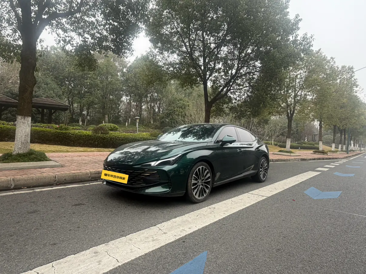 MG 7  из Китая