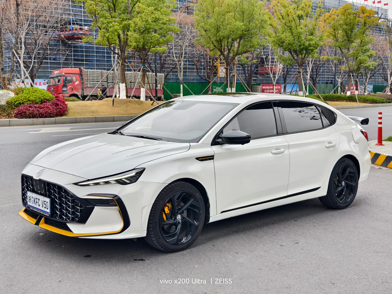 MG 6  из Китая