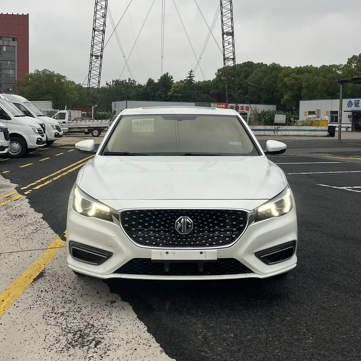 MG 6  из Китая