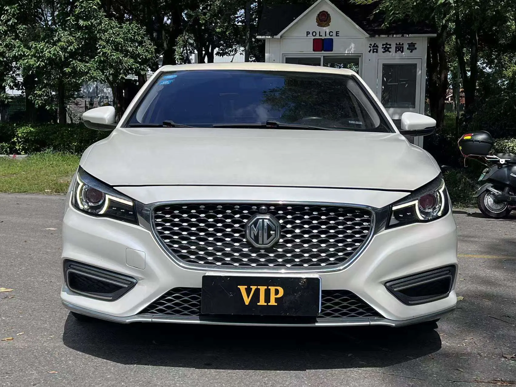 MG 6  из Китая