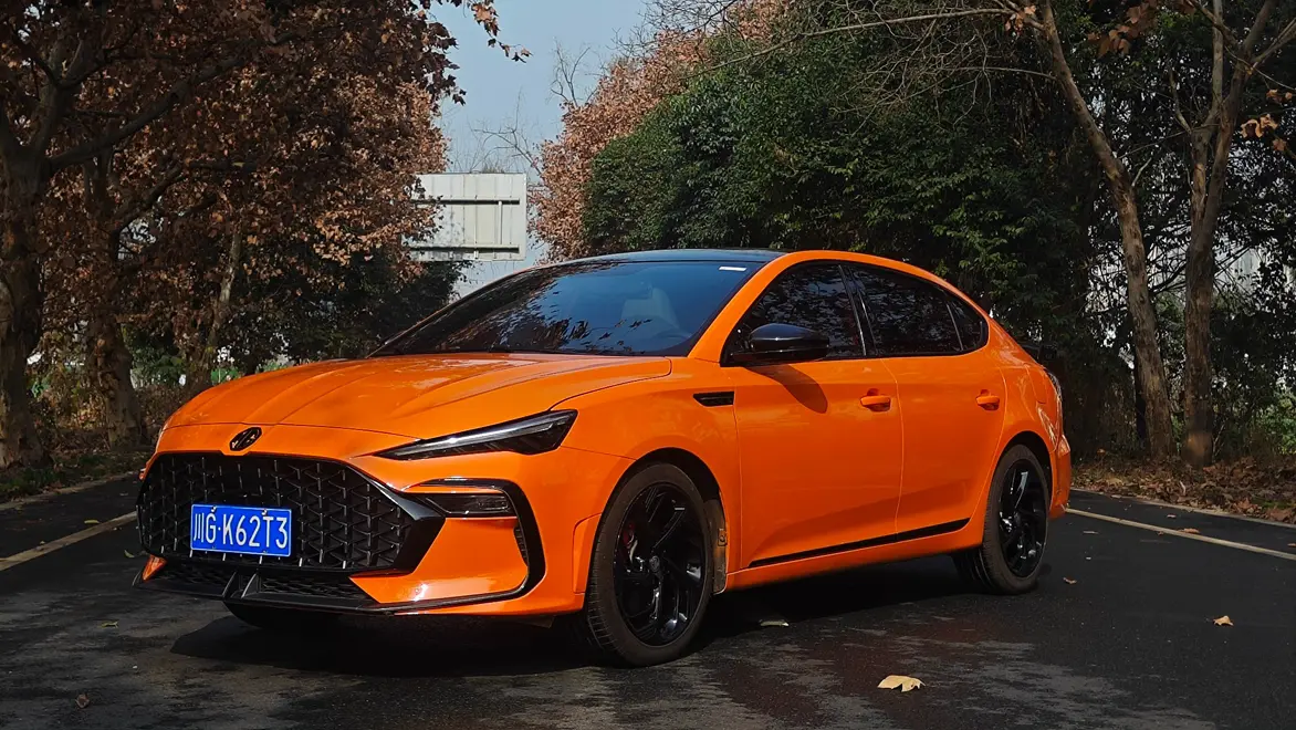 MG 6  из Китая