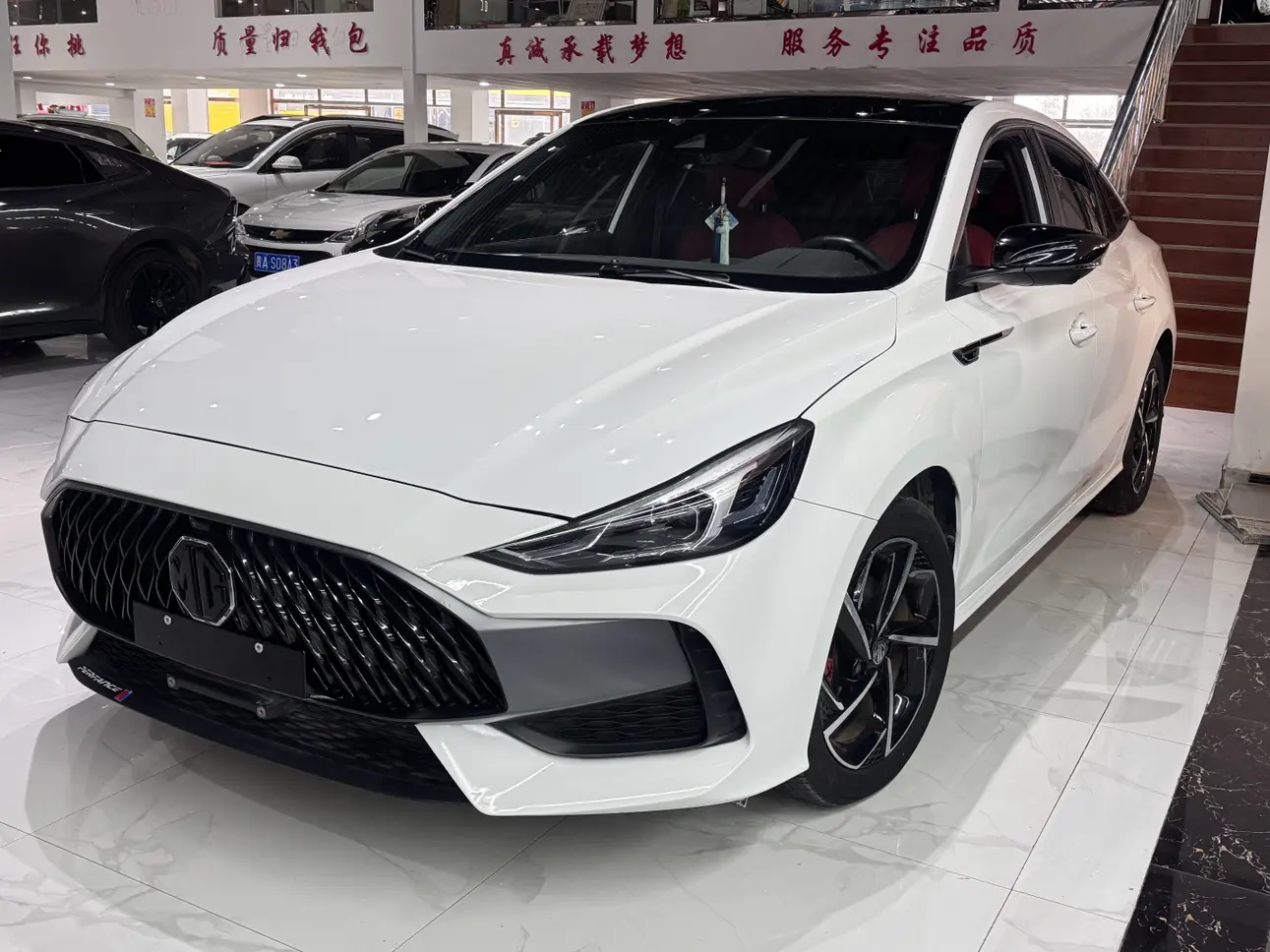 MG 5  из Китая