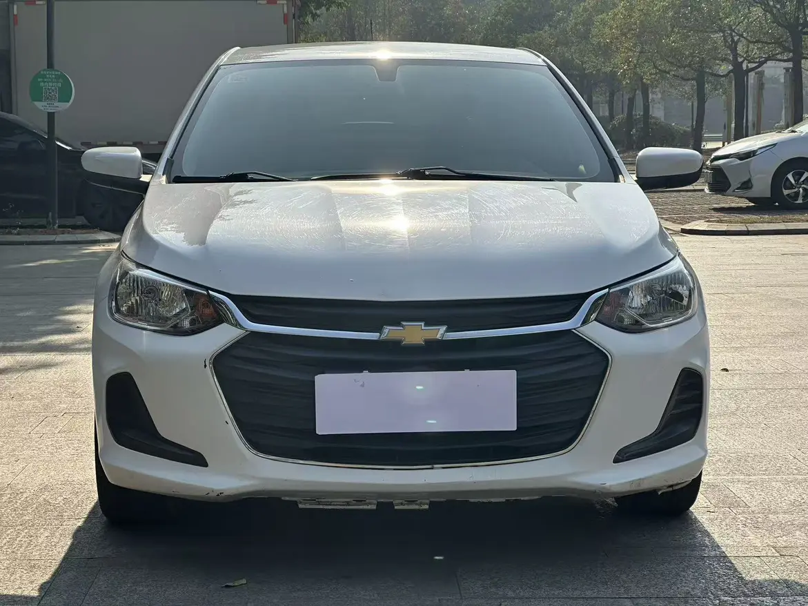 Chevrolet Onix (Kovoz)  из Китая