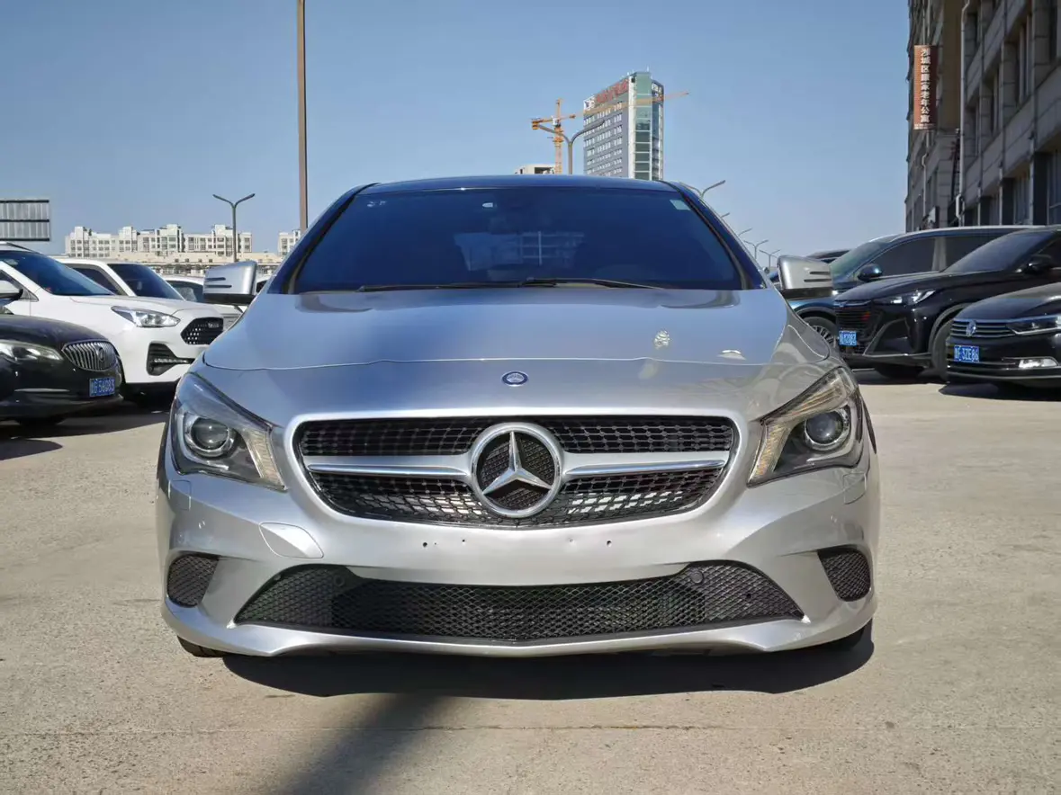 Mercedes-Benz GLA  из Китая