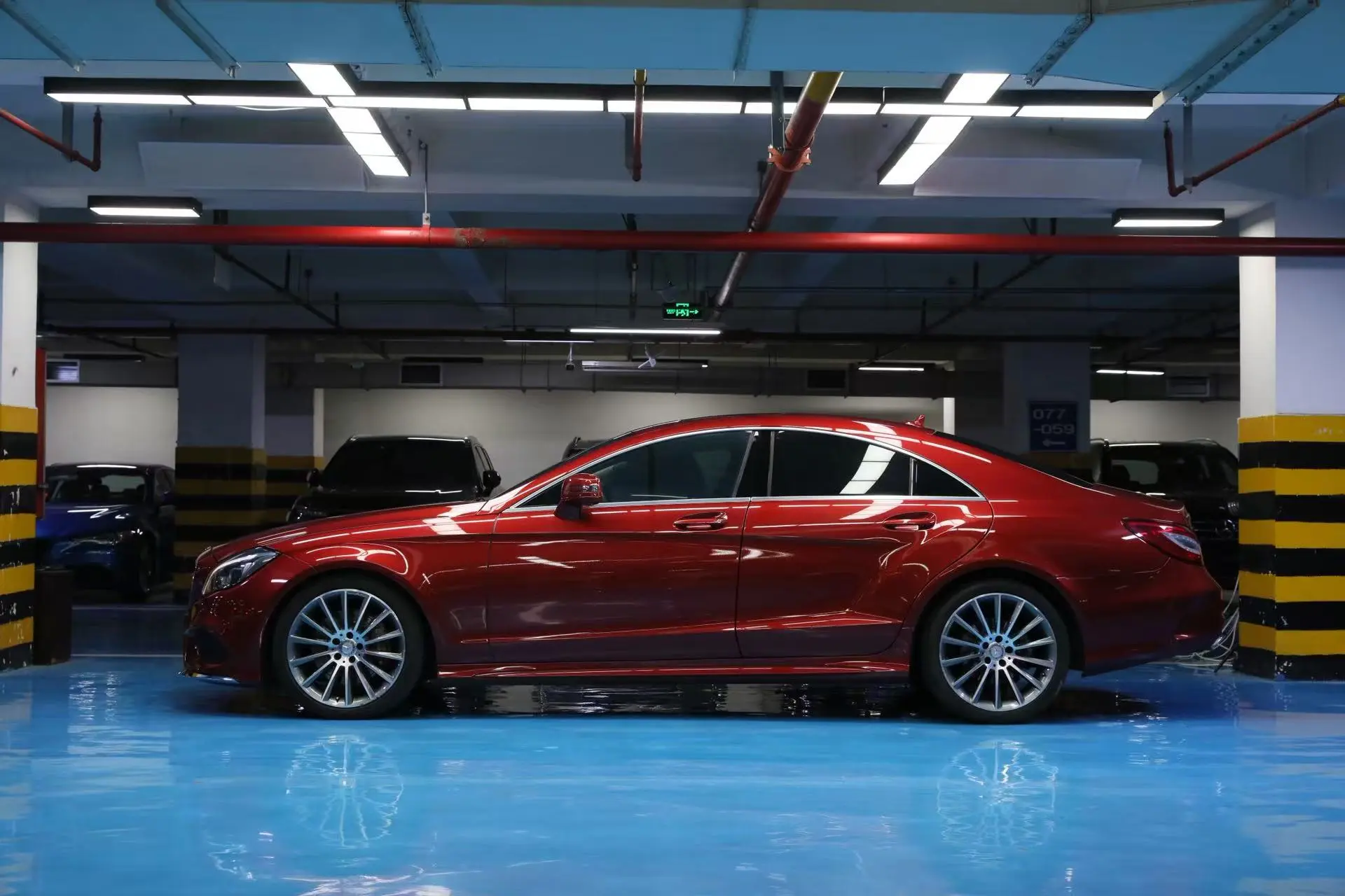 Mercedes-Benz Mercedes Benz CLS  из Китая