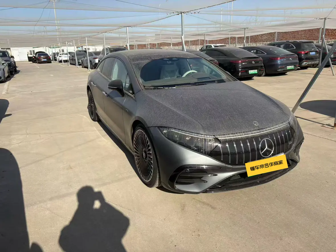 Mercedes-Benz EQS AMG  из Китая