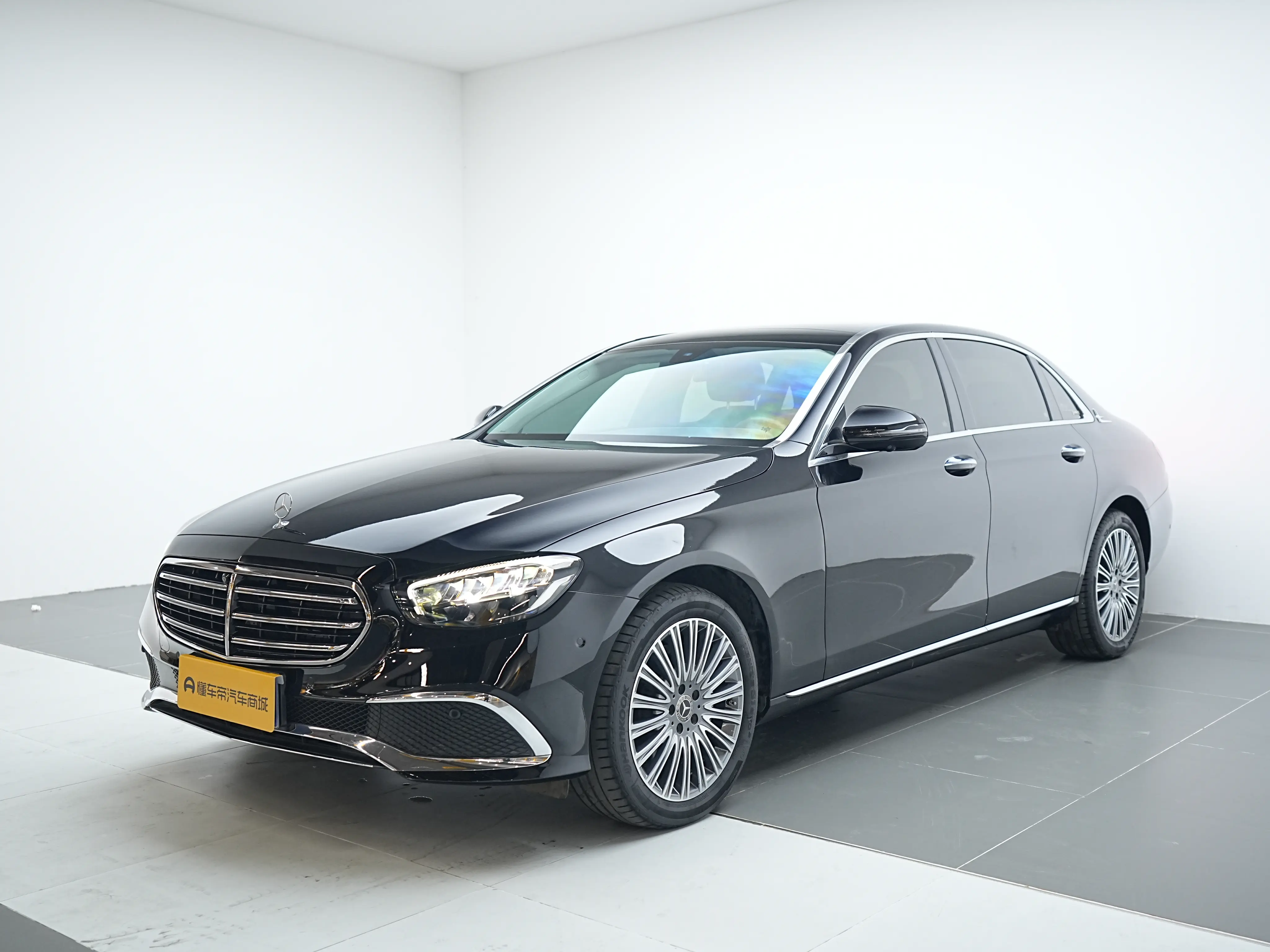 Mercedes-Benz E-Class  из Китая