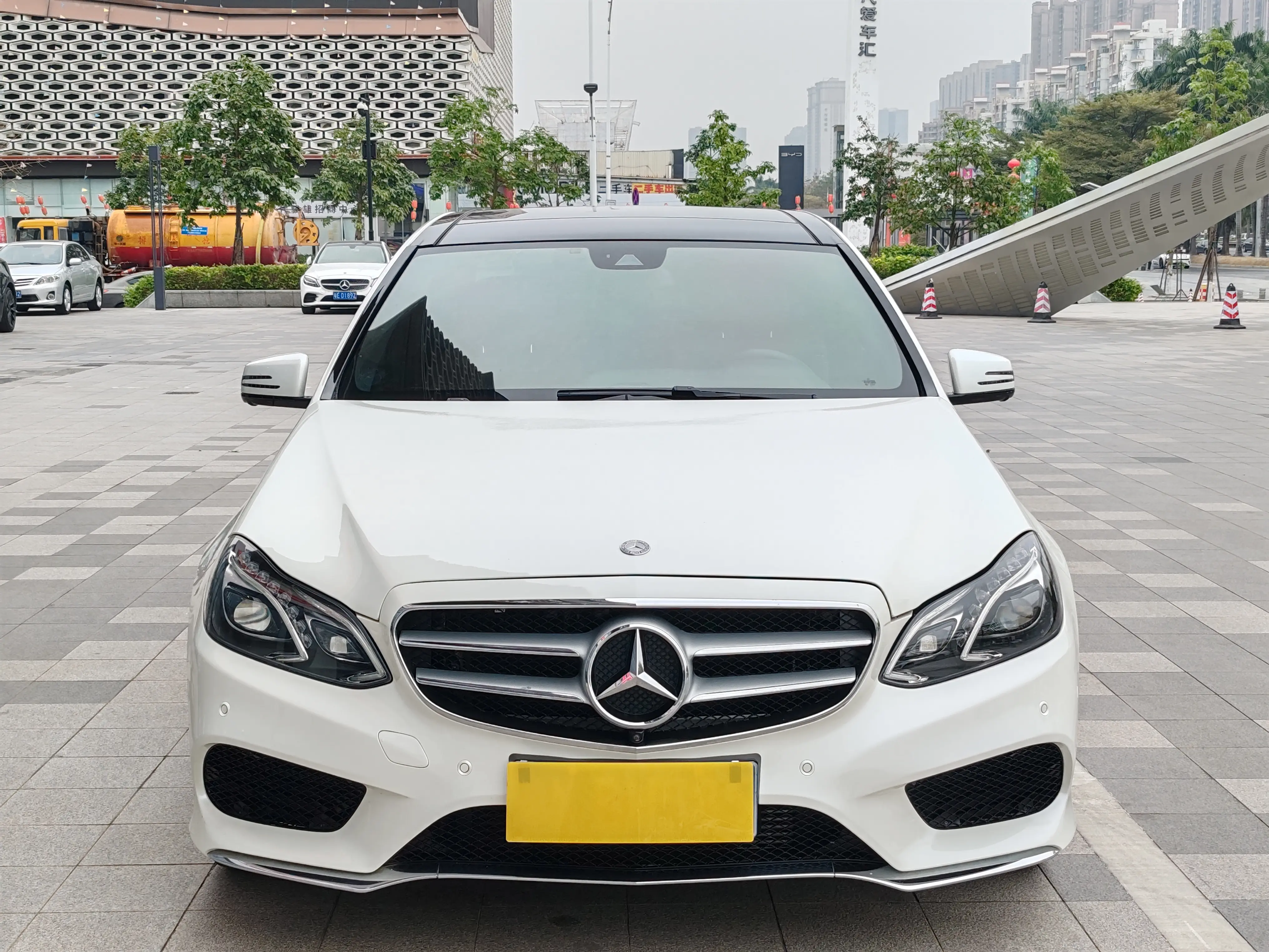 Mercedes-Benz E-Class  из Китая