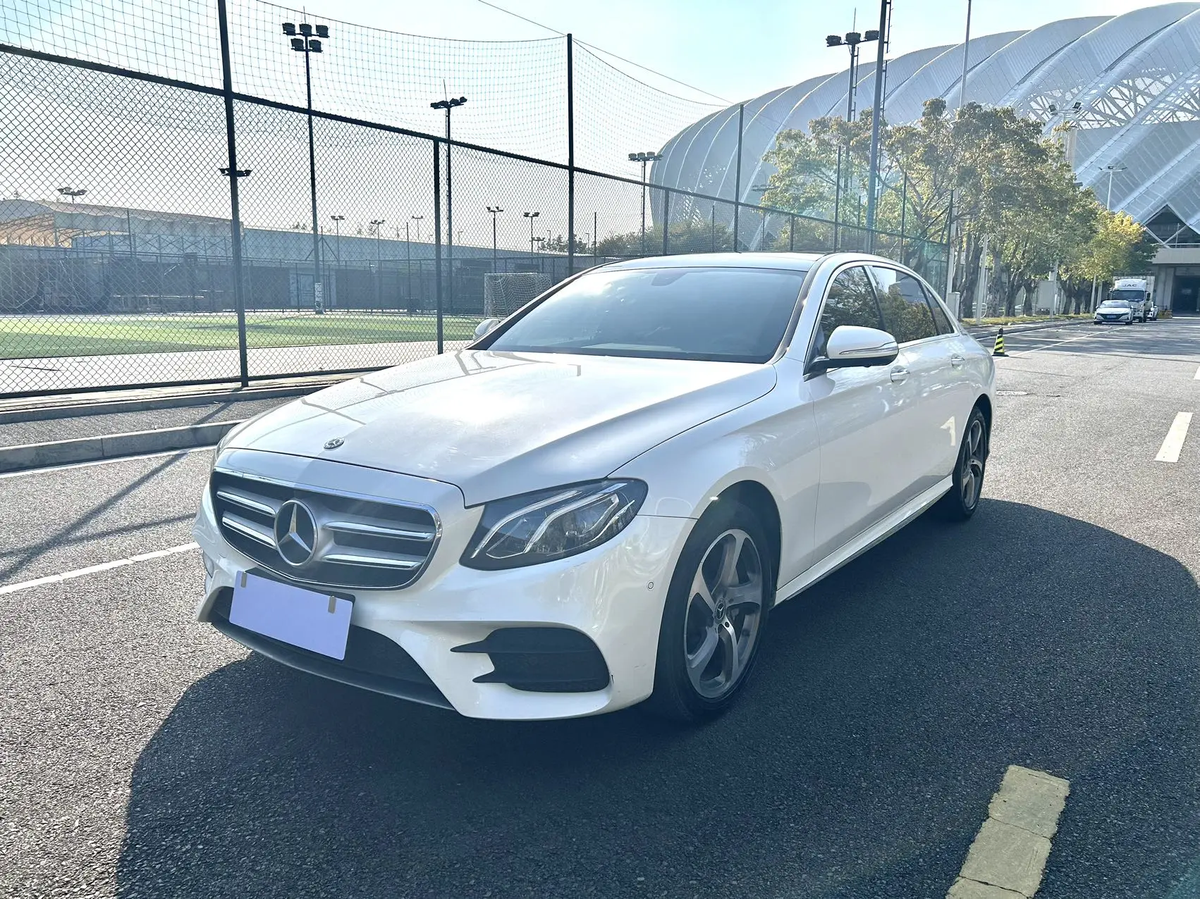 Mercedes-Benz E-Class  из Китая