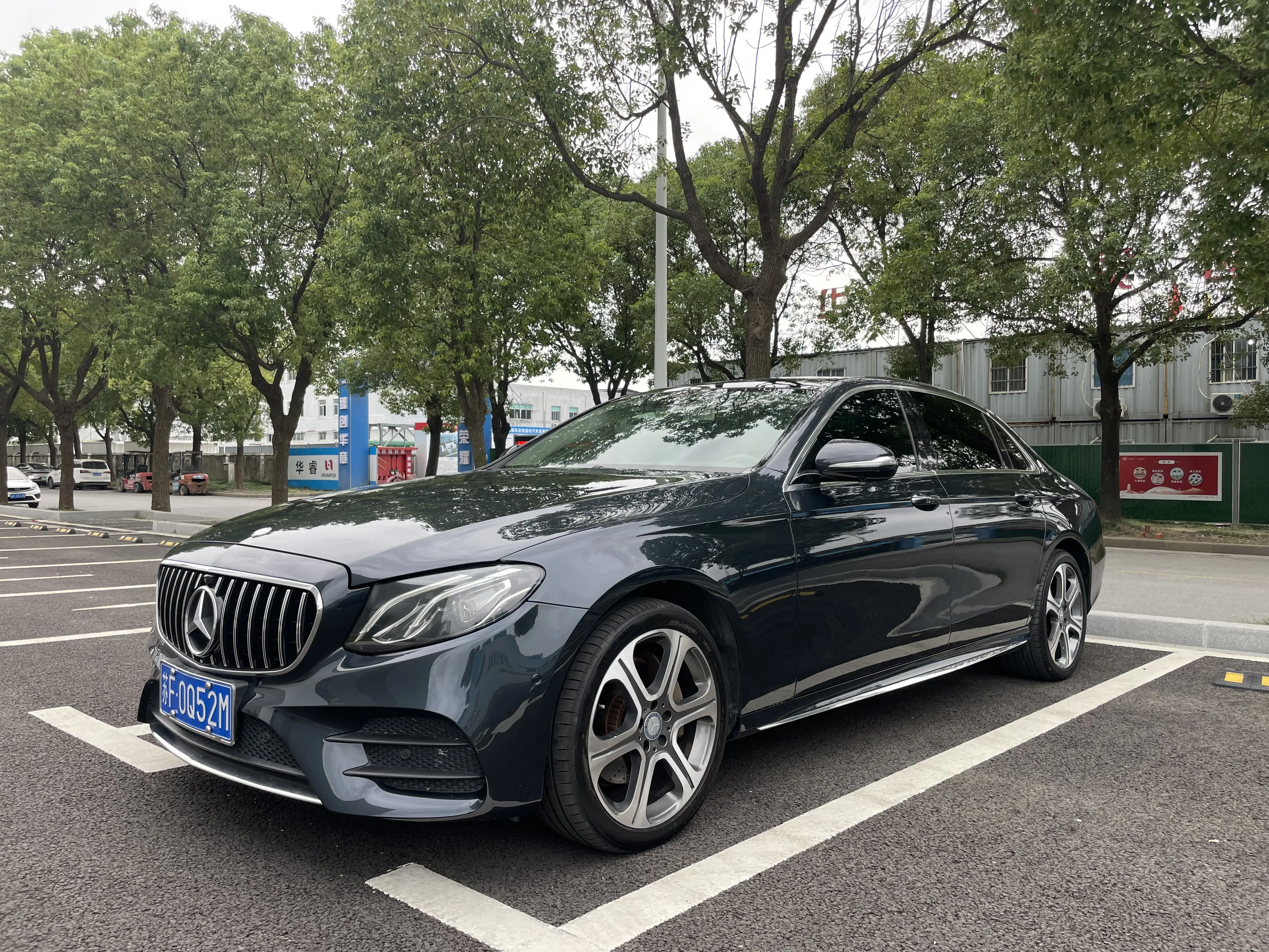 Mercedes-Benz E-Class  из Китая