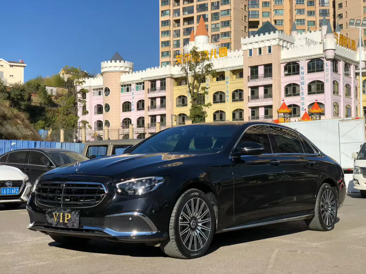 Mercedes-Benz E-Class  из Китая