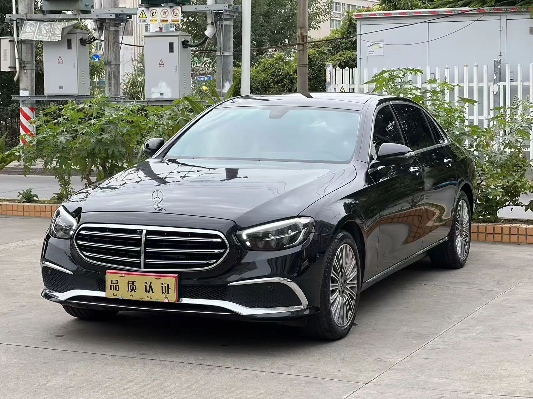 Mercedes-Benz E-Class  из Китая