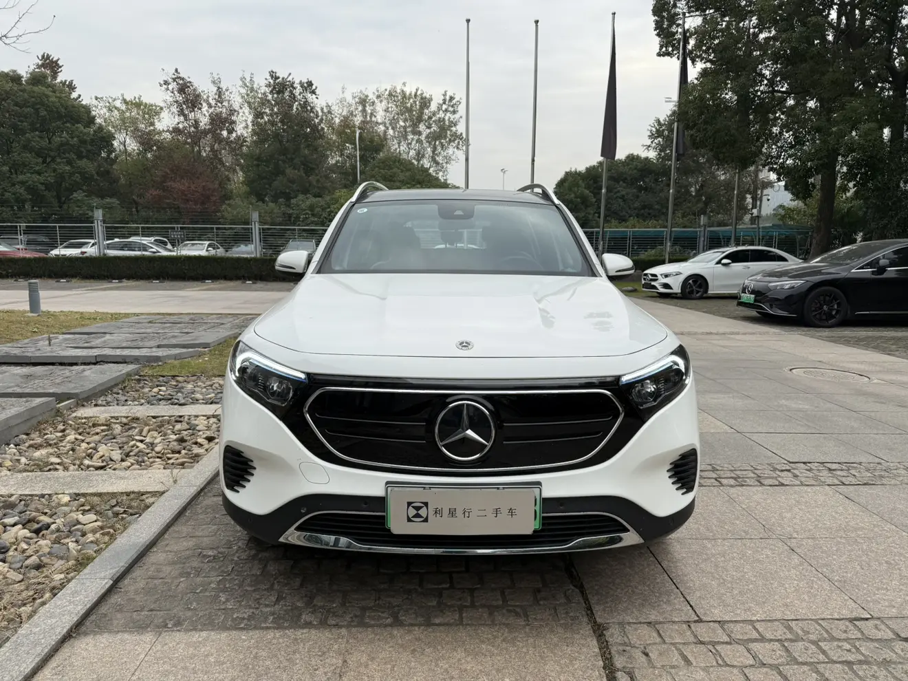 Mercedes-Benz EQB  из Китая