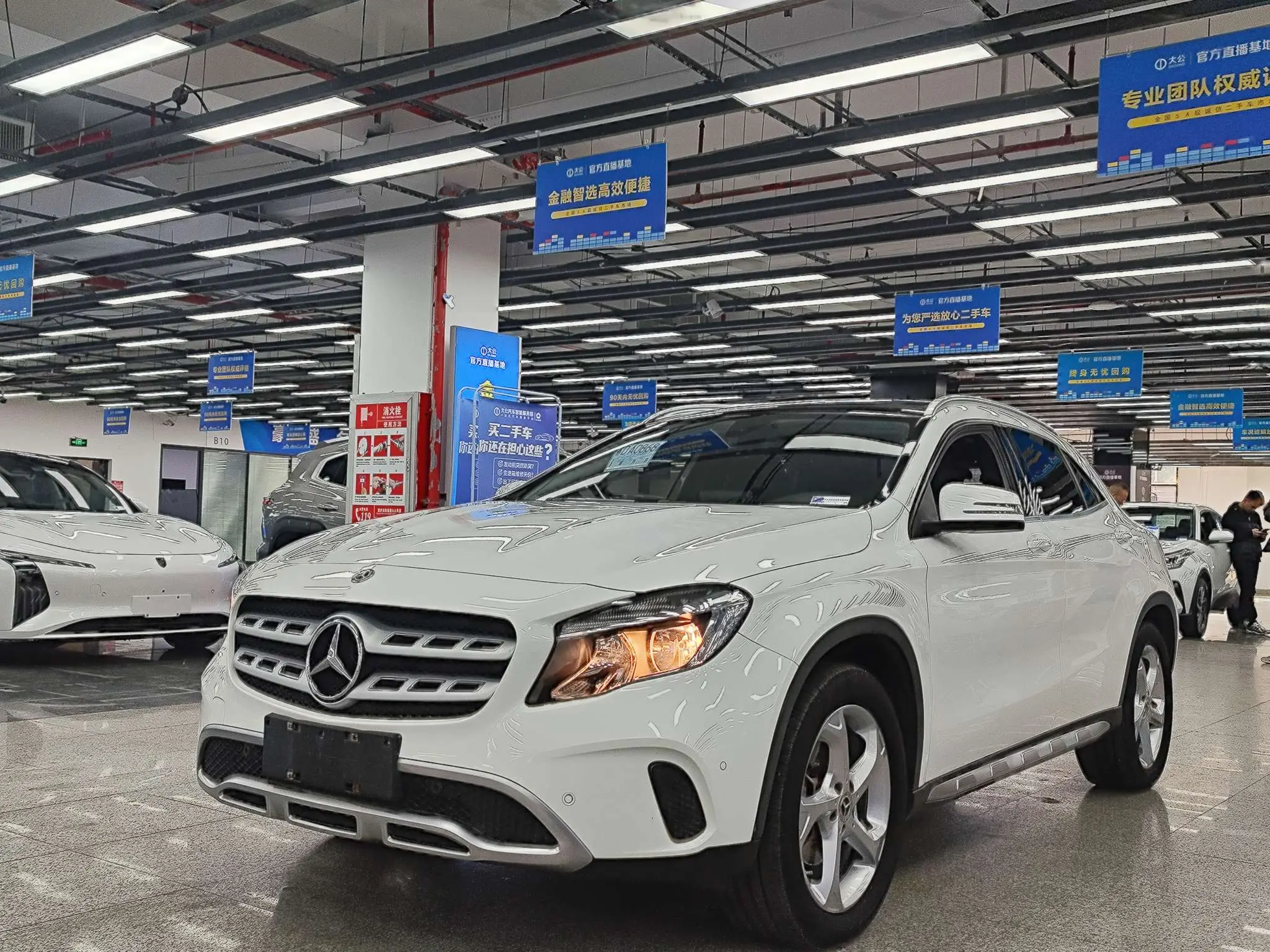 Mercedes-Benz GLA  из Китая