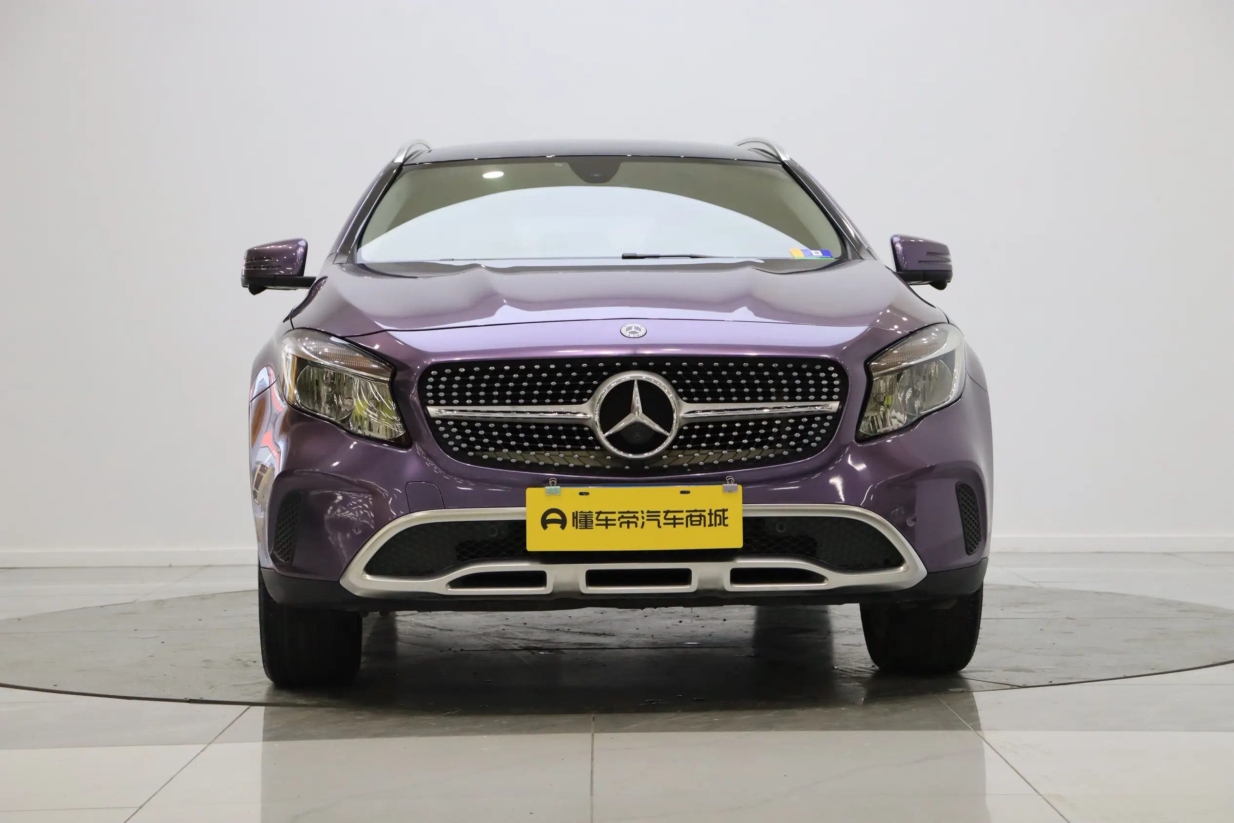 Mercedes-Benz GLA  из Китая