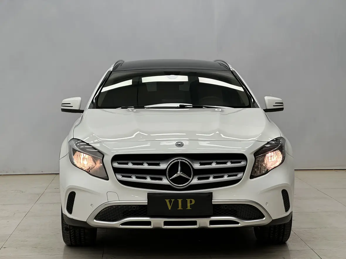 Mercedes-Benz GLA  из Китая