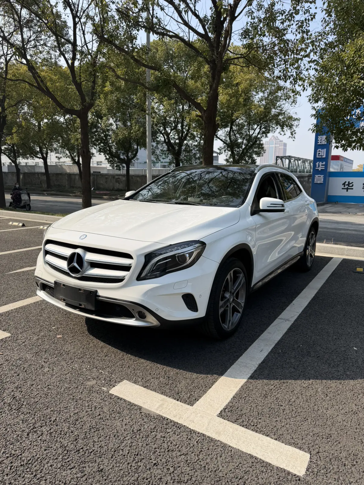 Mercedes-Benz GLA  из Китая