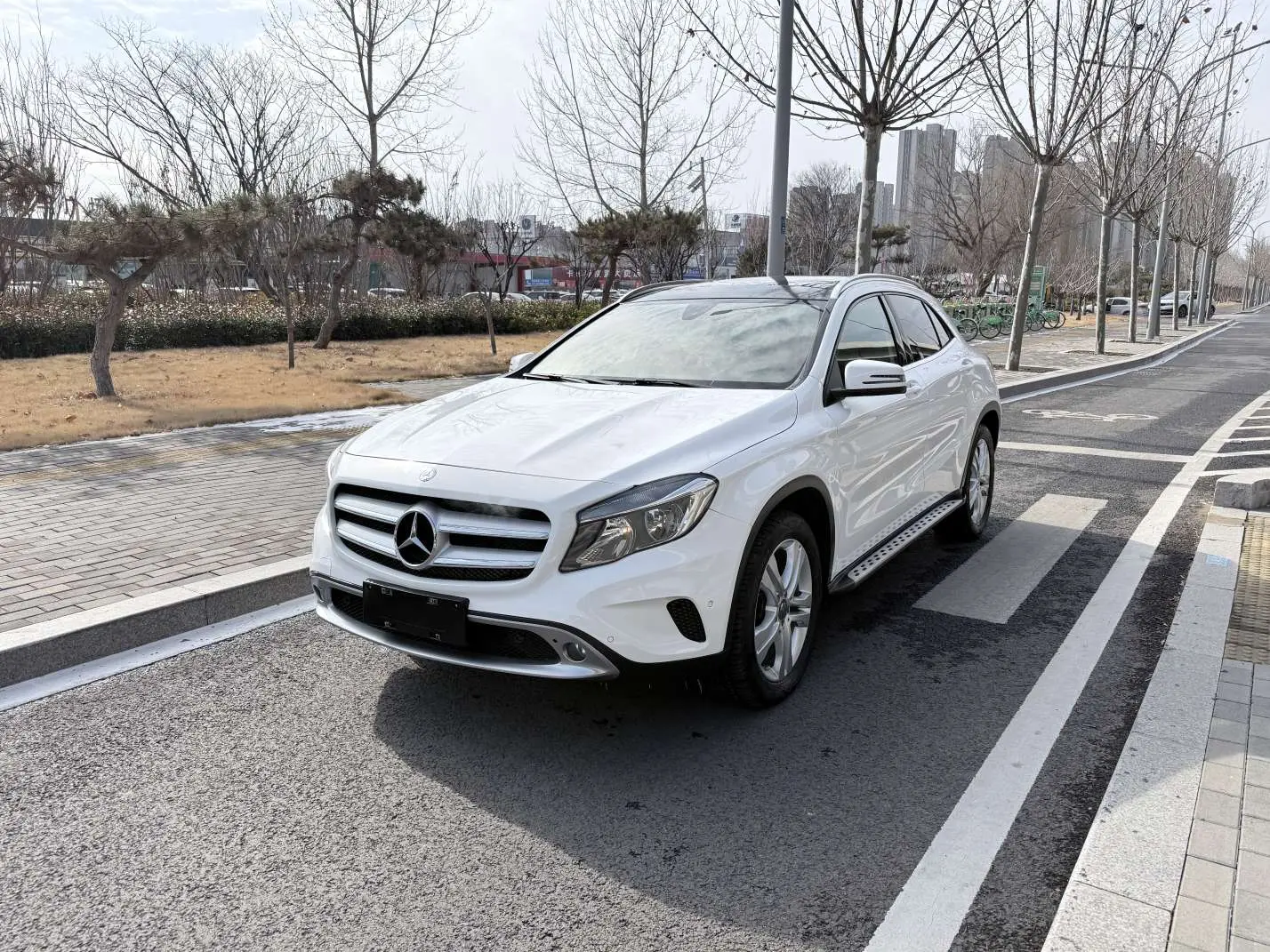 Mercedes-Benz GLA  из Китая