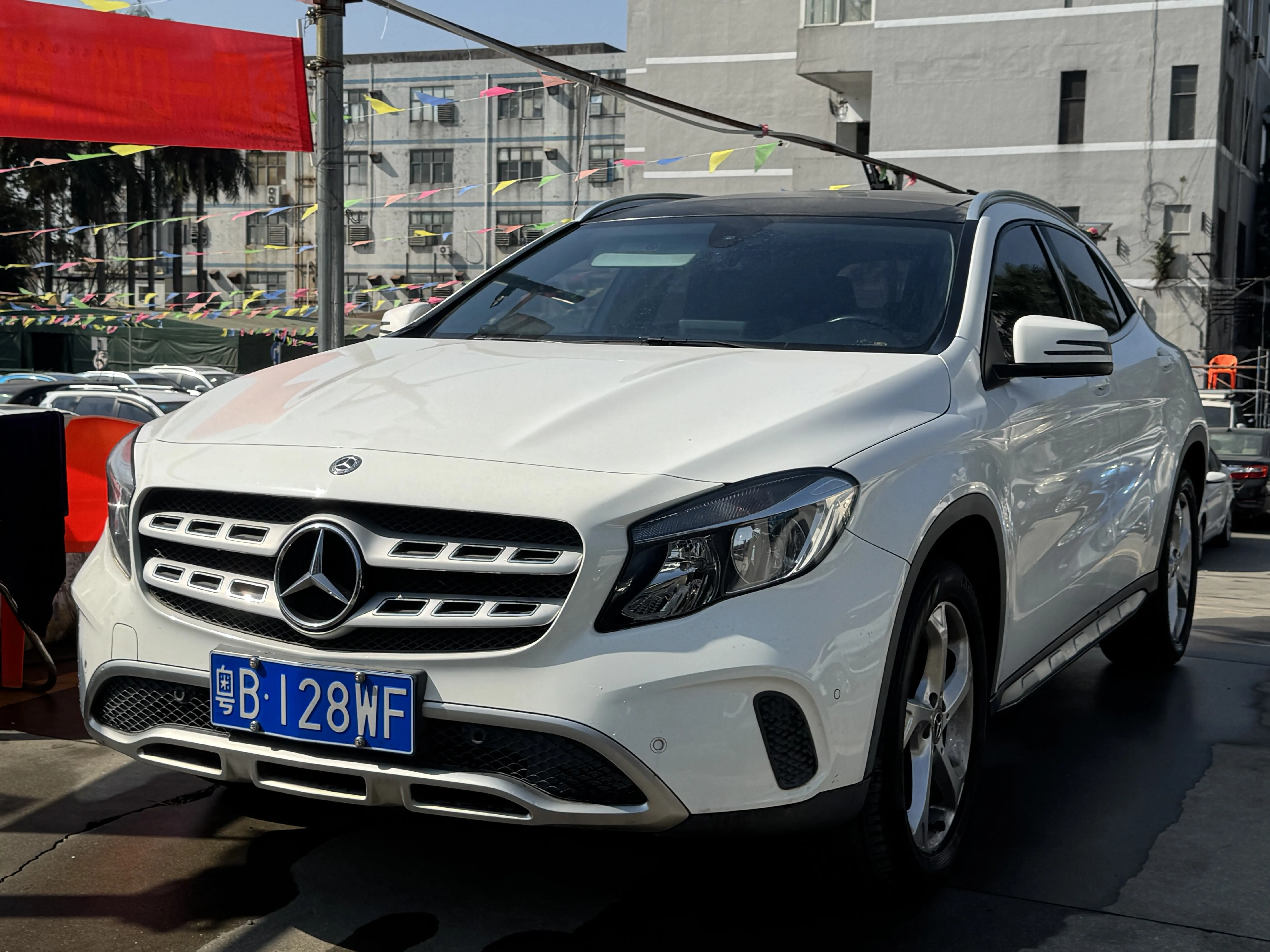 Mercedes-Benz GLA  из Китая