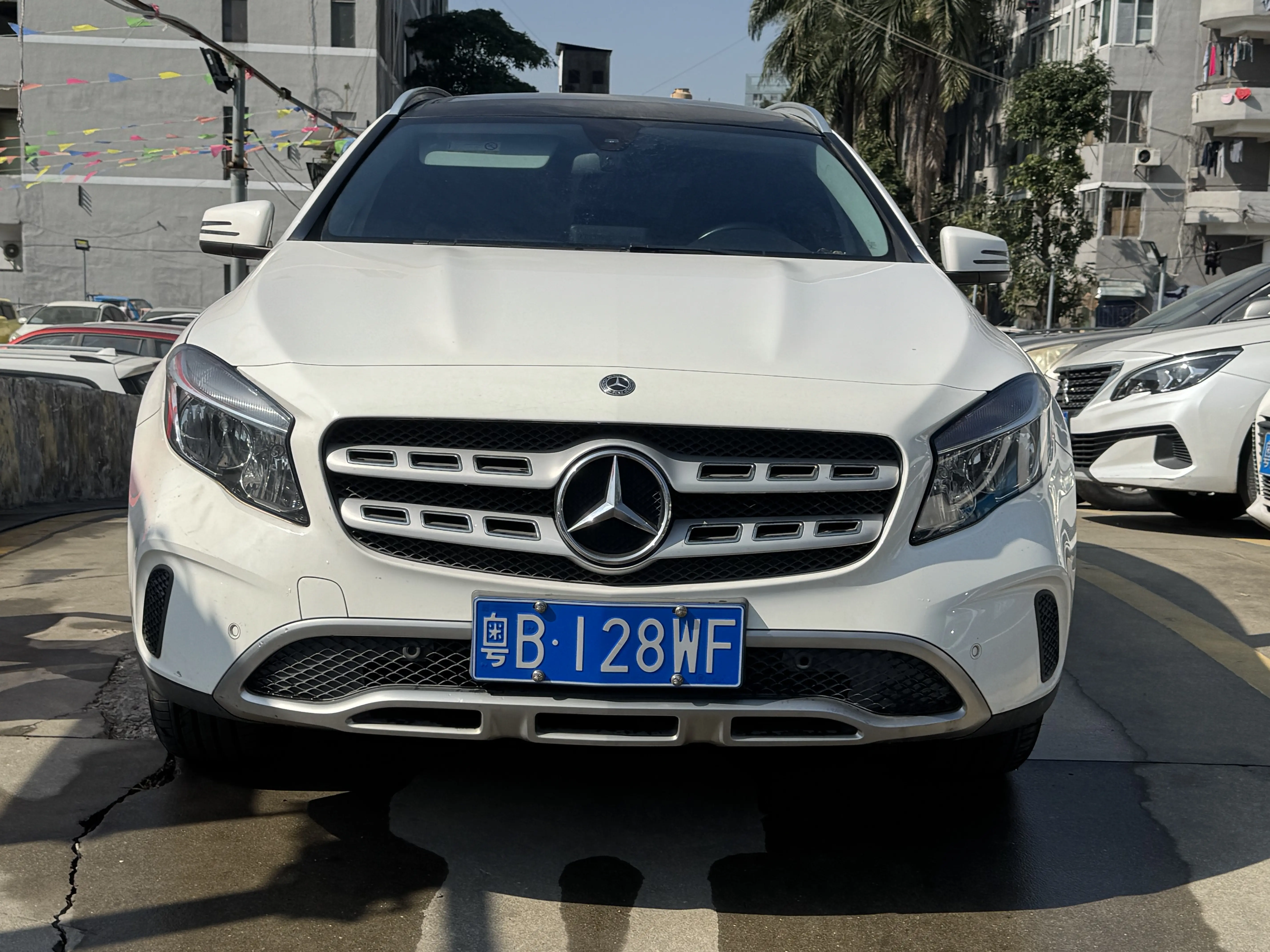 Mercedes-Benz GLA  из Китая
