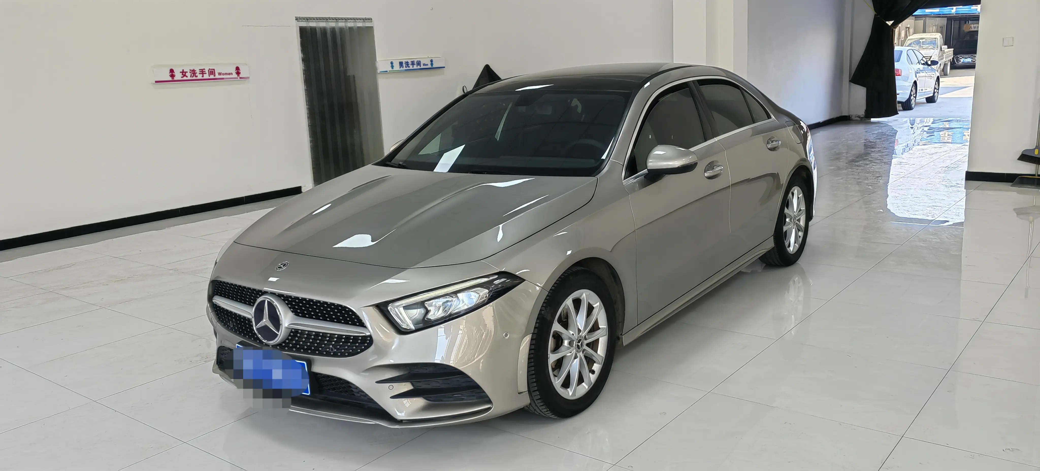 Mercedes-Benz Mercedes Benz A Class  из Китая