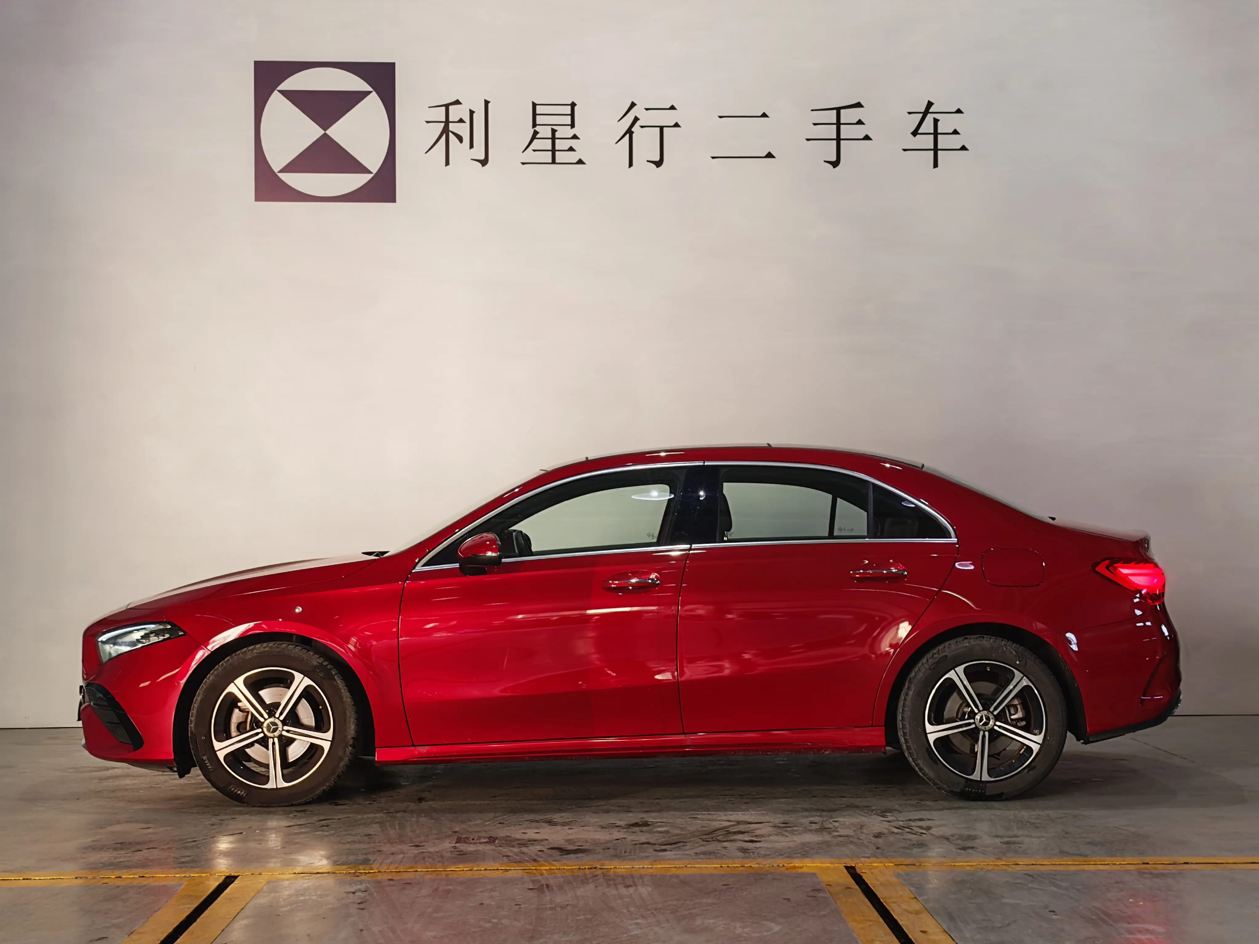 Mercedes-Benz Mercedes Benz A Class  из Китая