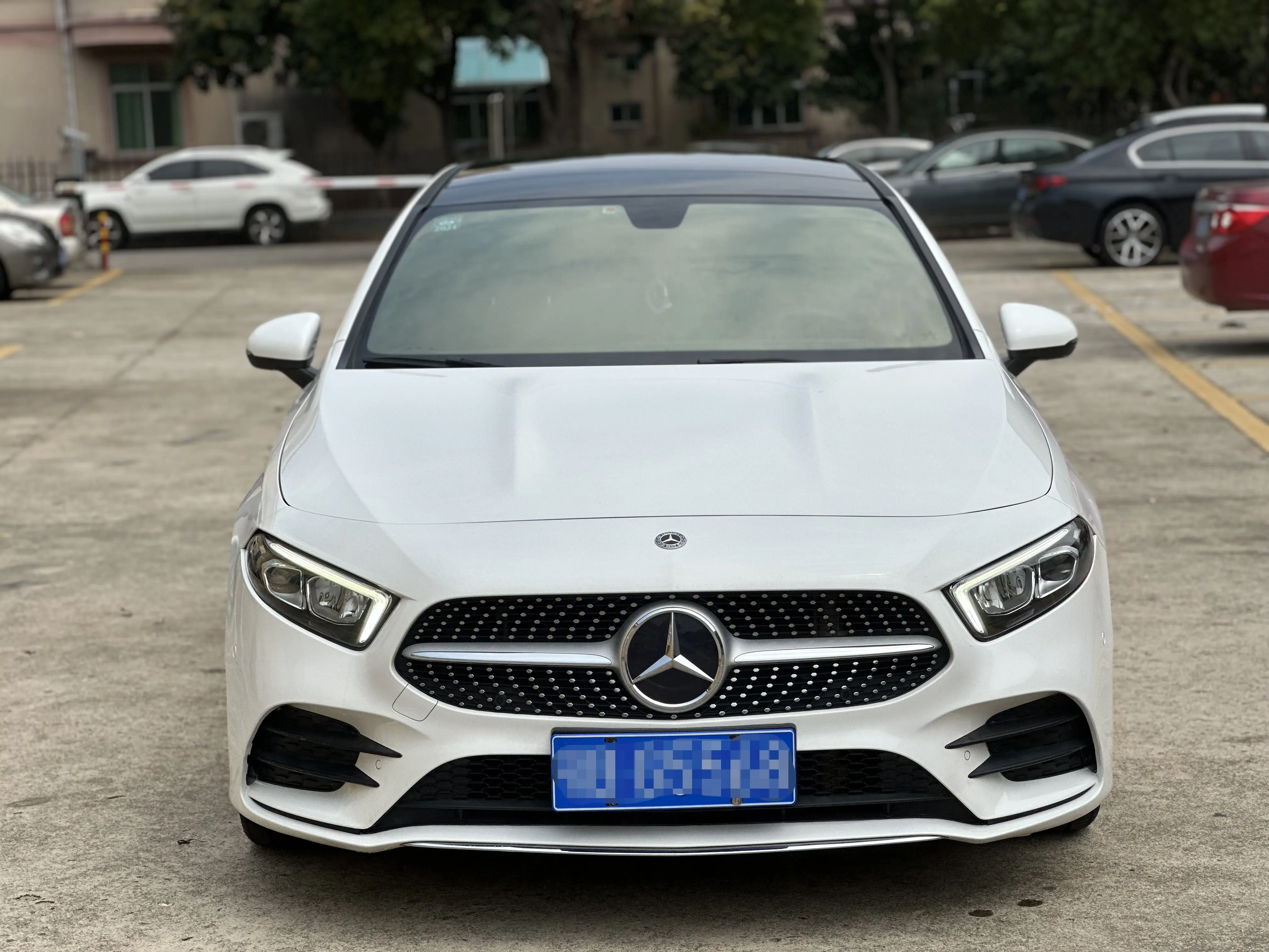 Mercedes-Benz Mercedes Benz A Class  из Китая