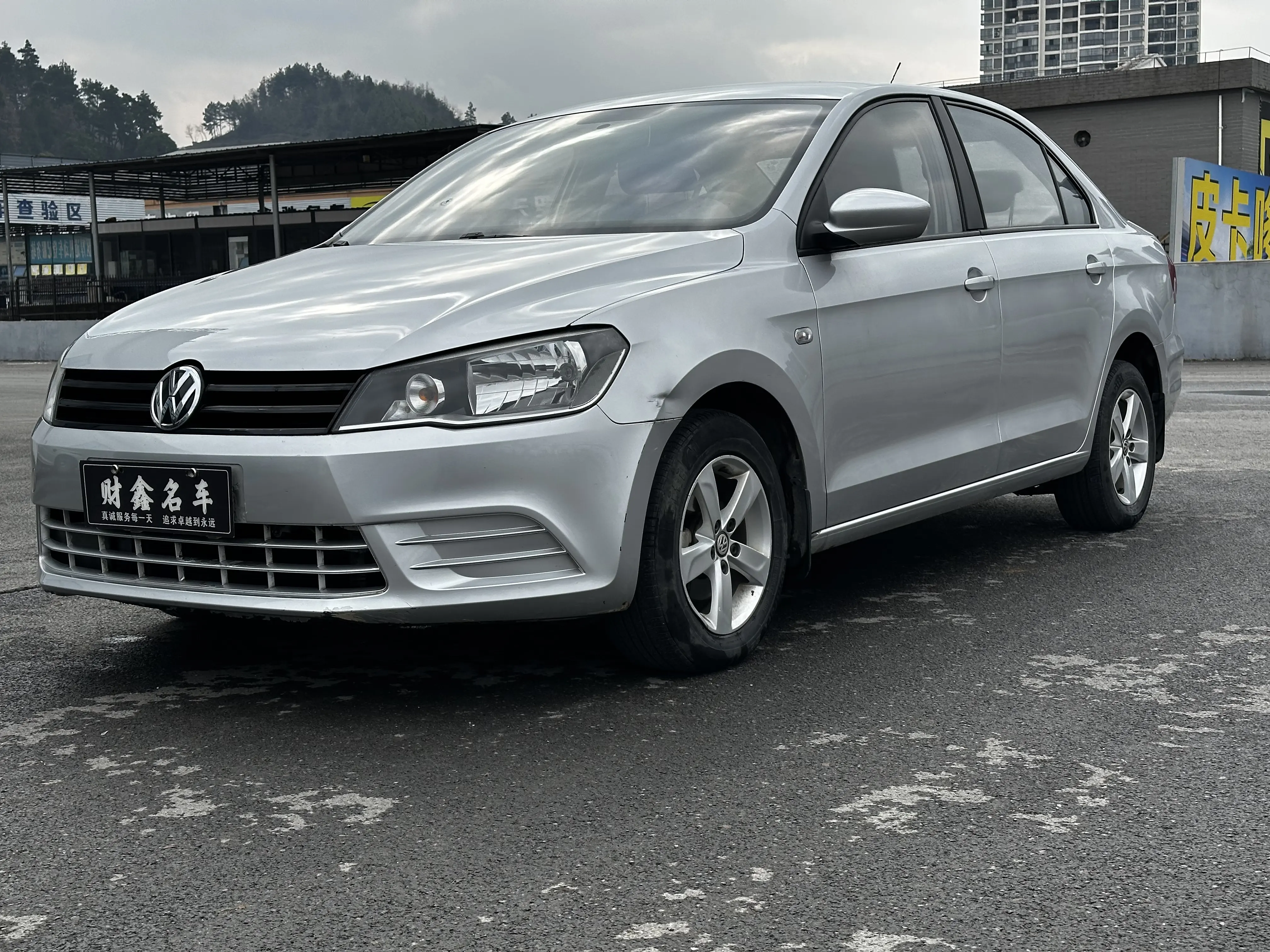 Volkswagen Jetta  из Китая