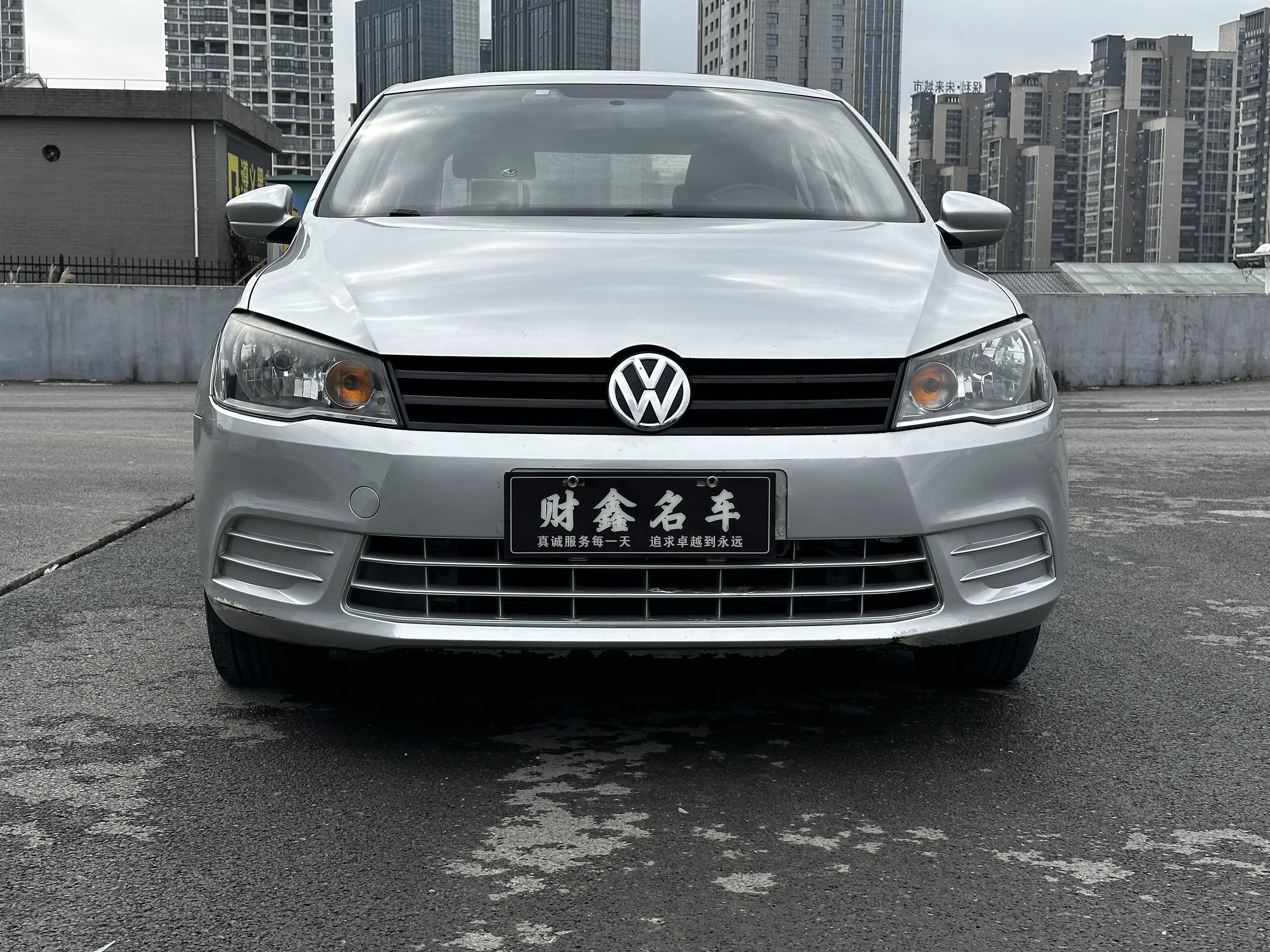 Volkswagen Jetta  из Китая