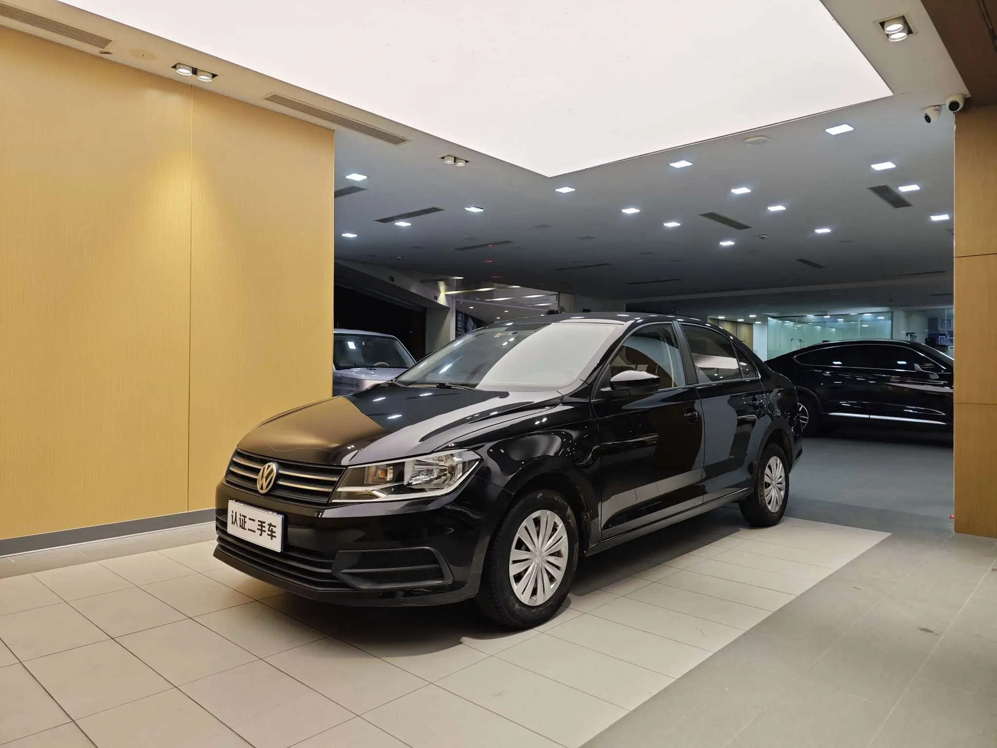 Volkswagen Santana  из Китая