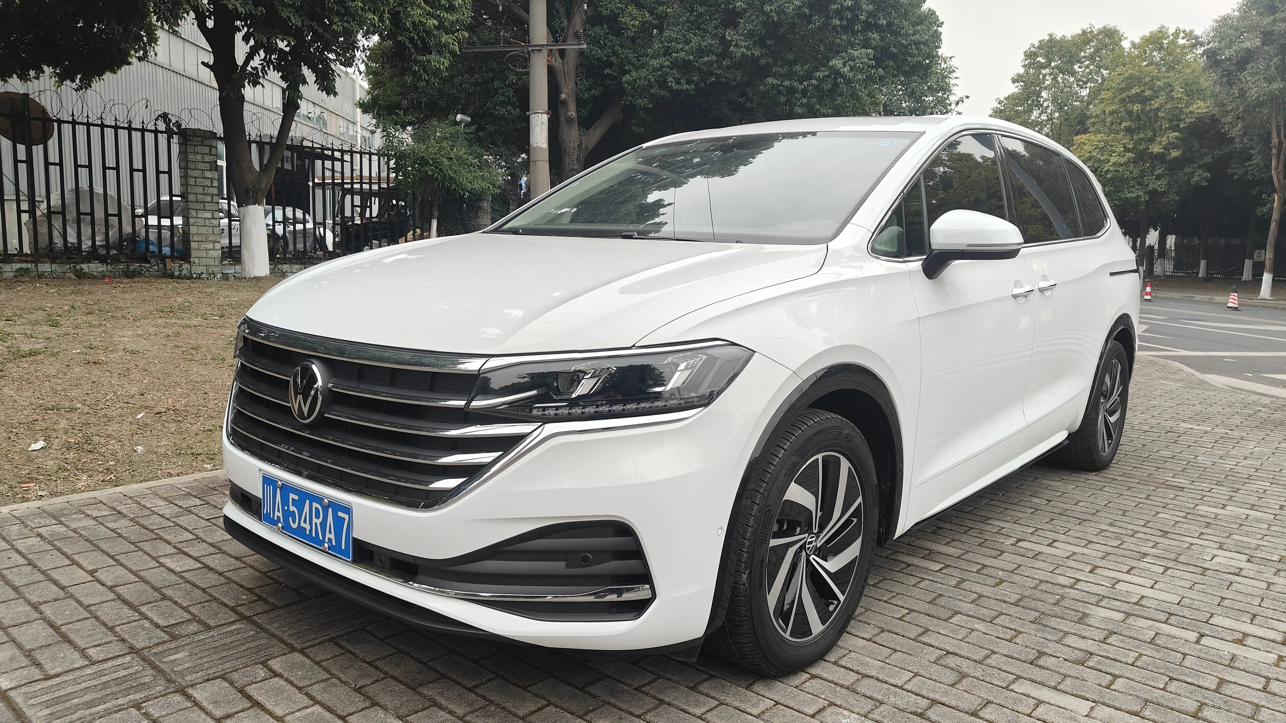 Volkswagen Weiran  из Китая