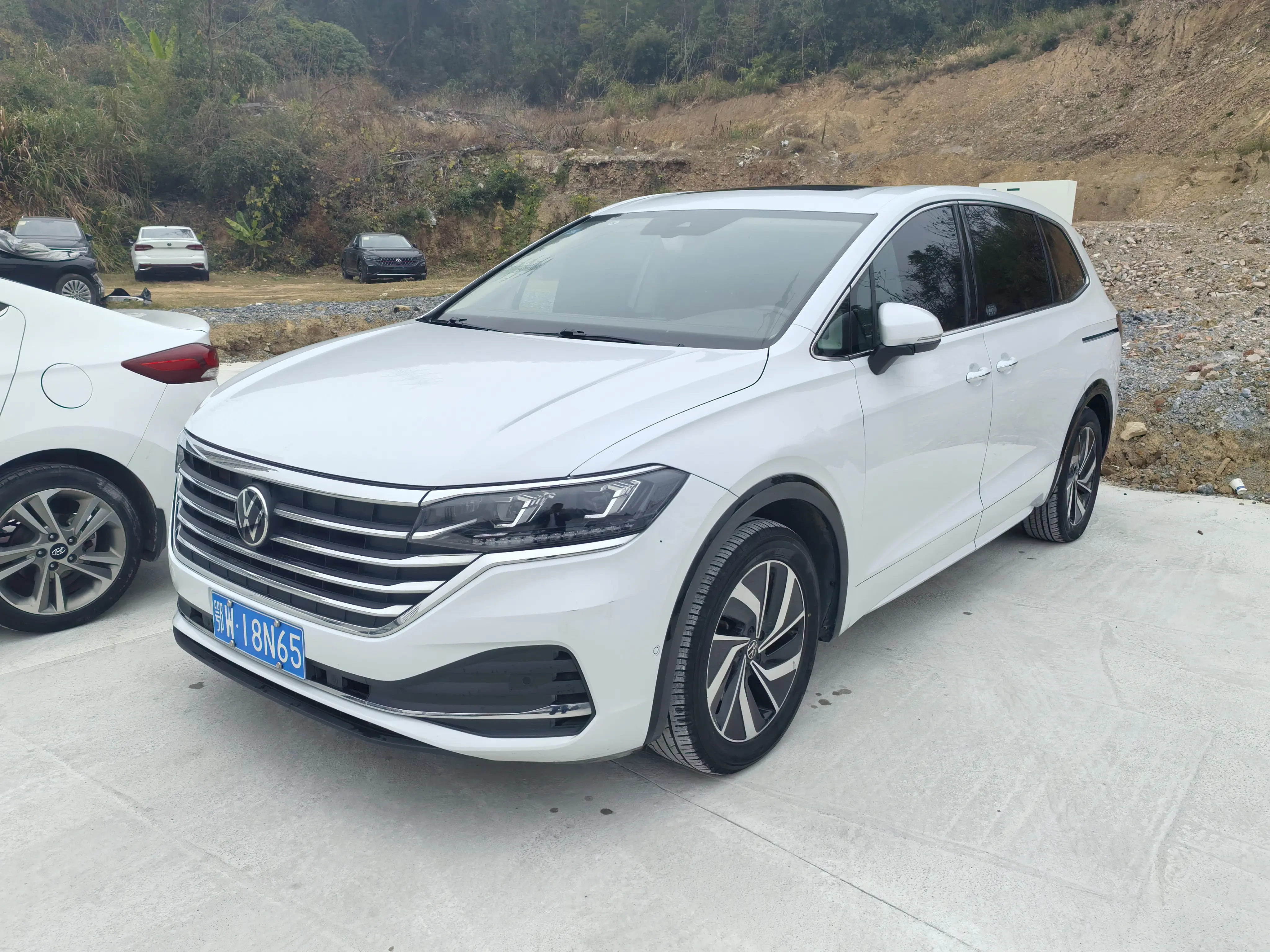 Volkswagen Weiran  из Китая