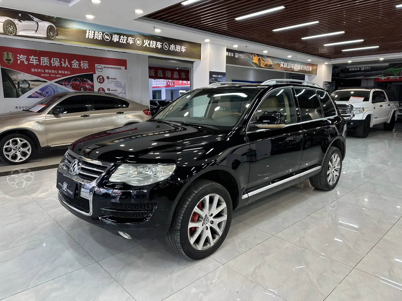 Volkswagen Touareg  из Китая