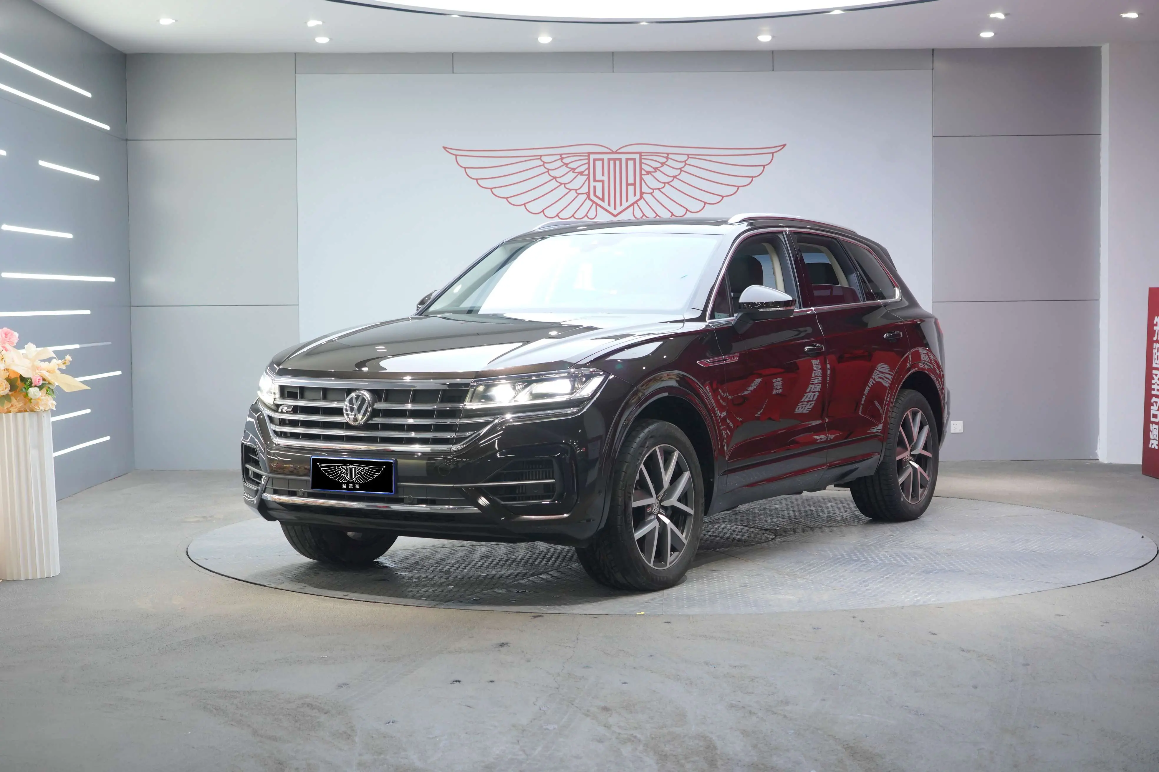 Volkswagen Touareg  из Китая