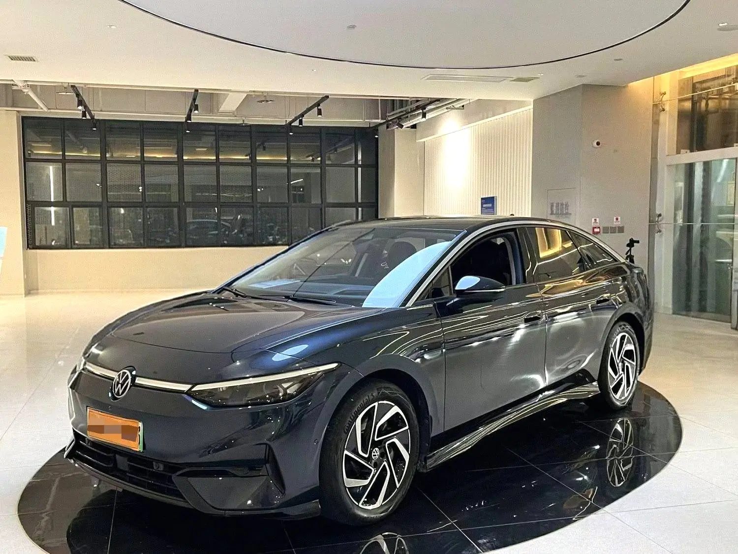 Volkswagen ID.7 VIZZION  из Китая