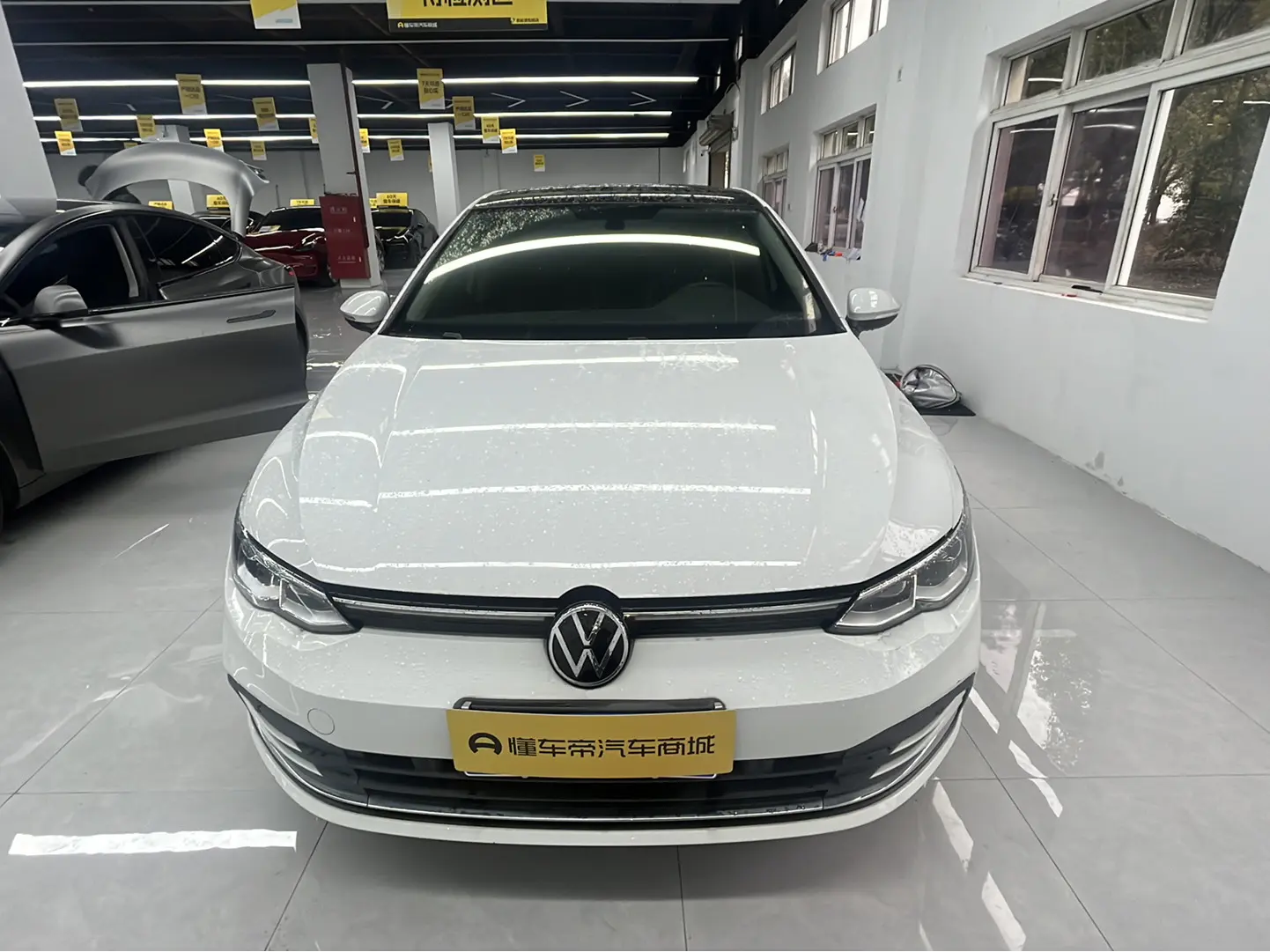 Volkswagen Golf  из Китая