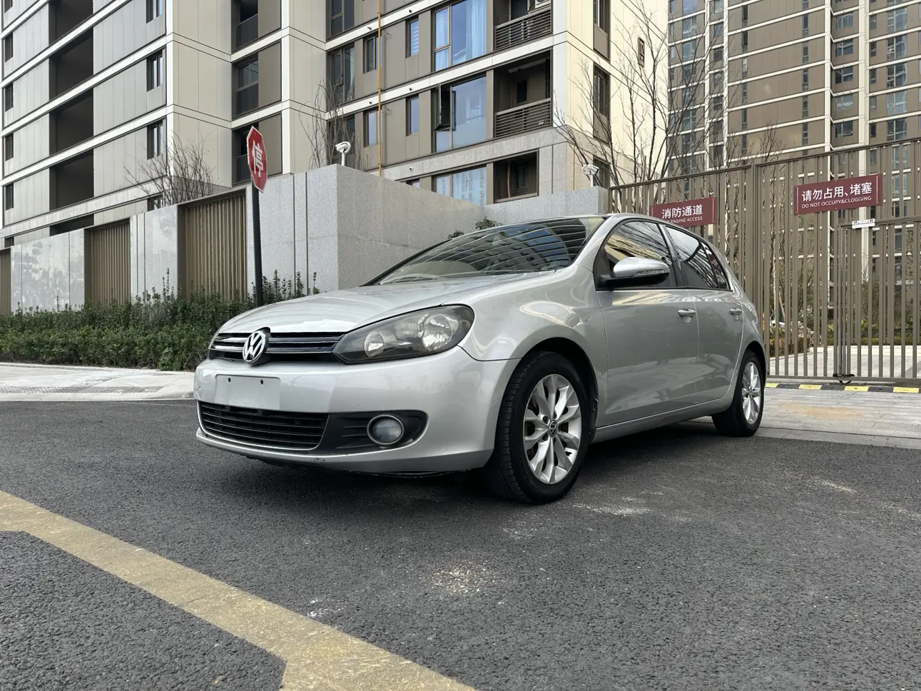 Volkswagen Golf  из Китая