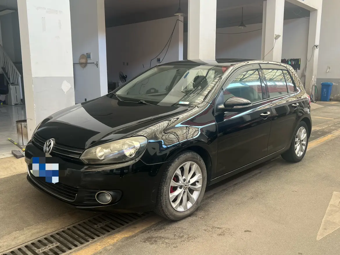 Volkswagen Golf  из Китая