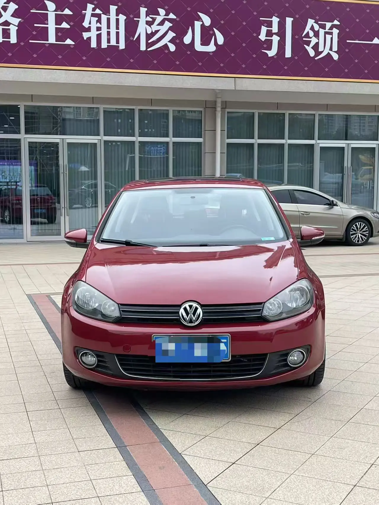 Volkswagen Golf  из Китая