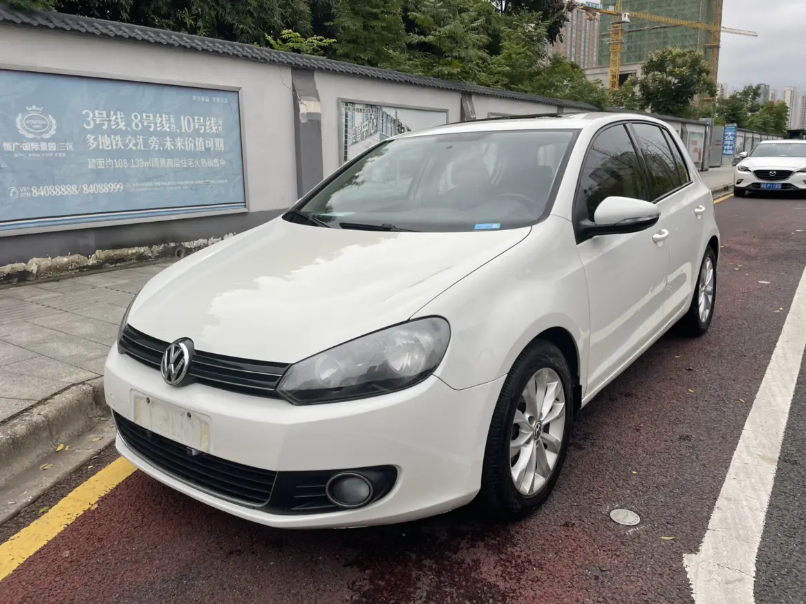 Volkswagen Golf  из Китая