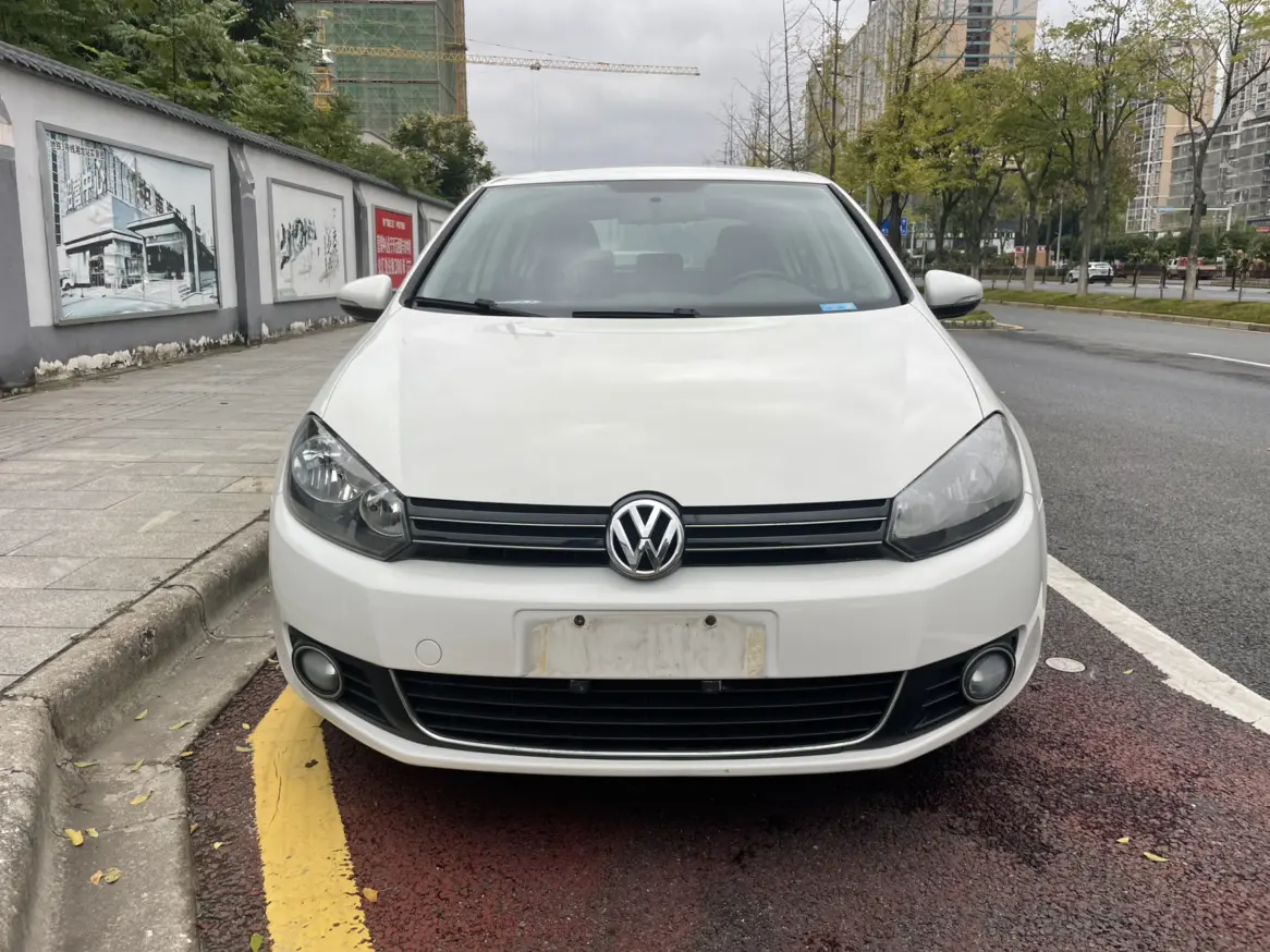 Volkswagen Golf  из Китая