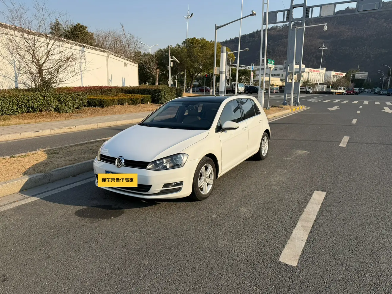 Volkswagen Golf  из Китая