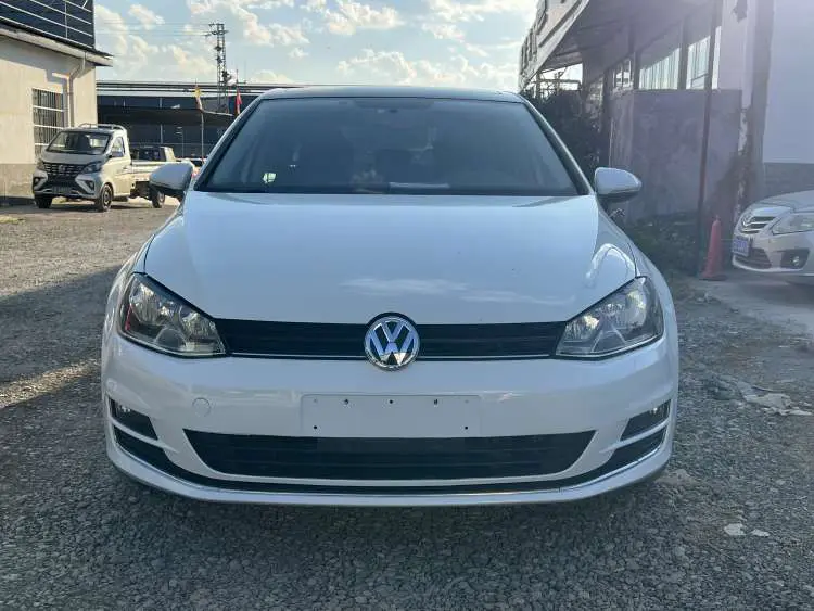 Volkswagen Golf  из Китая