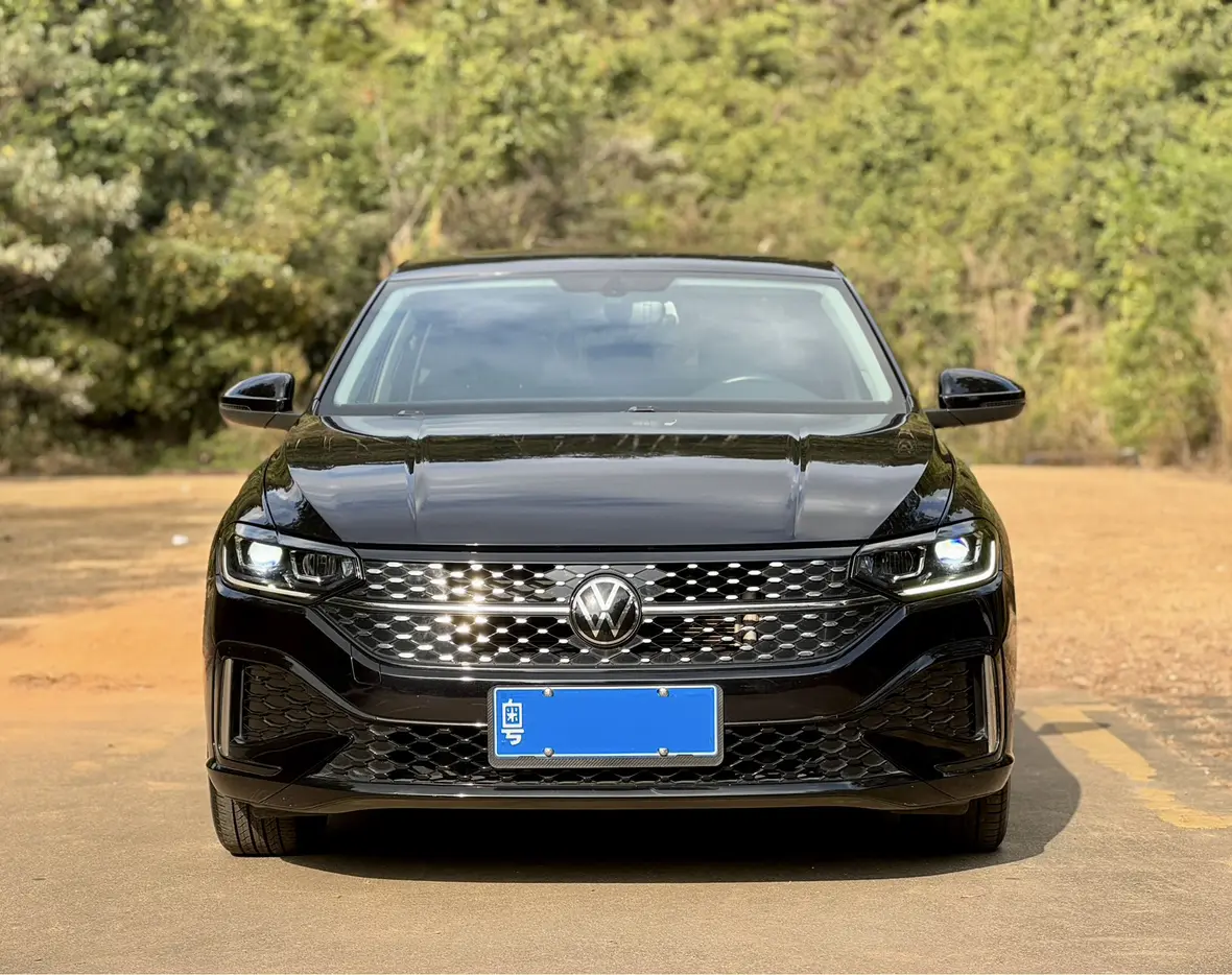 Volkswagen Lavida  из Китая