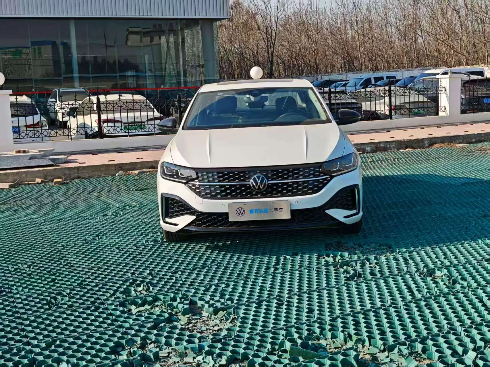 Volkswagen Lavida  из Китая