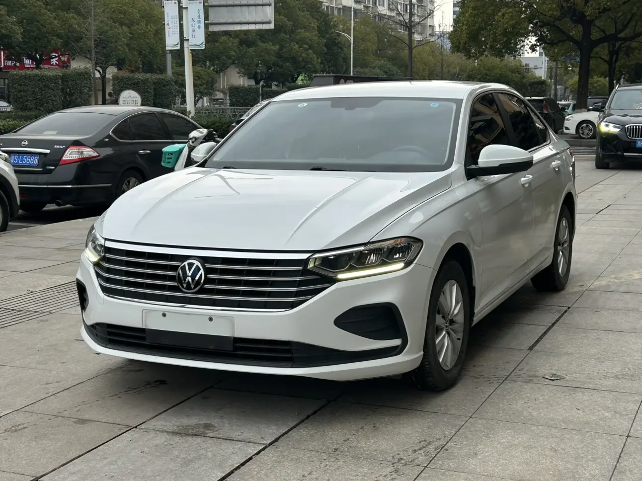 Volkswagen Lavida  из Китая
