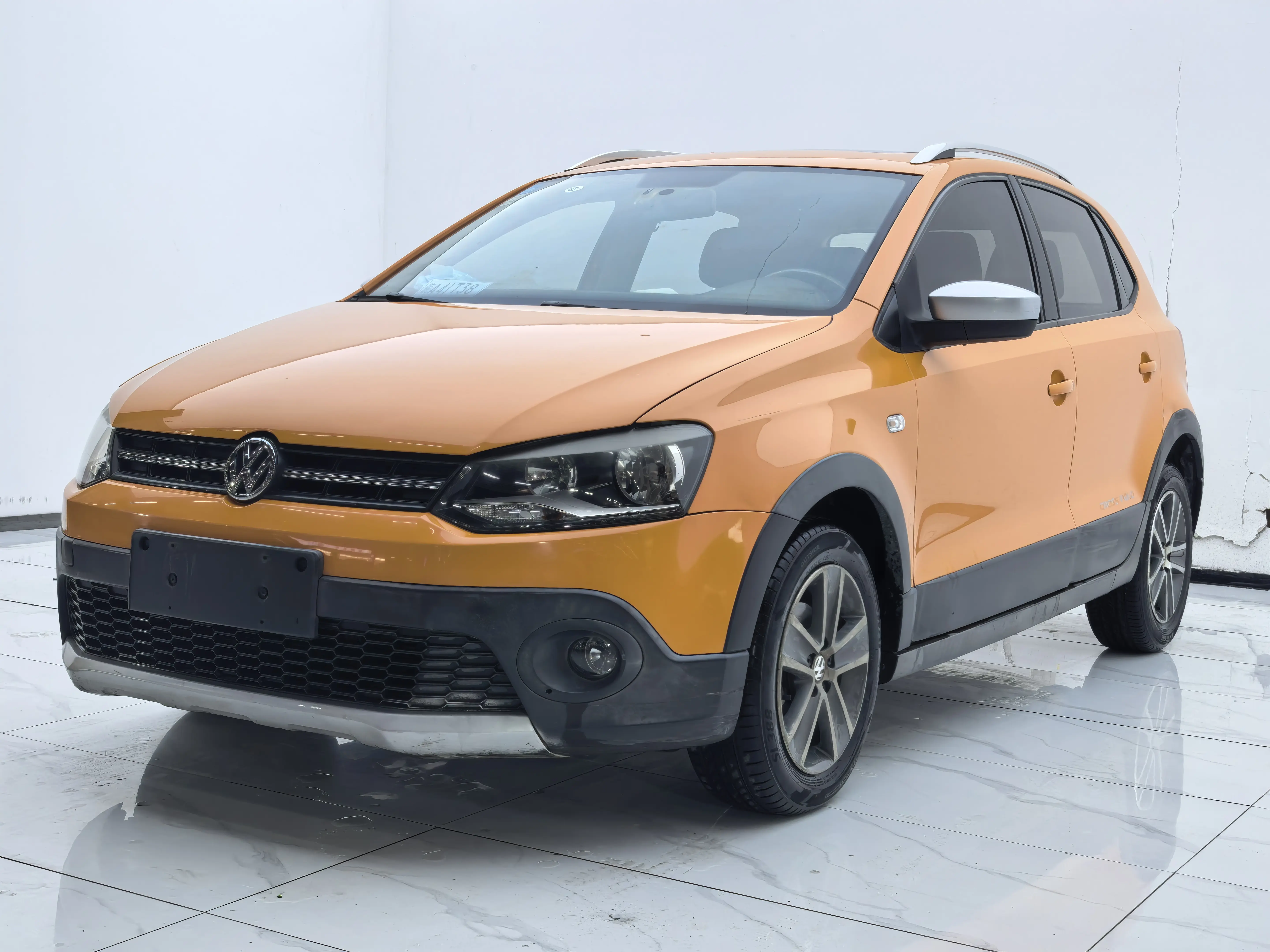Volkswagen Polo  из Китая