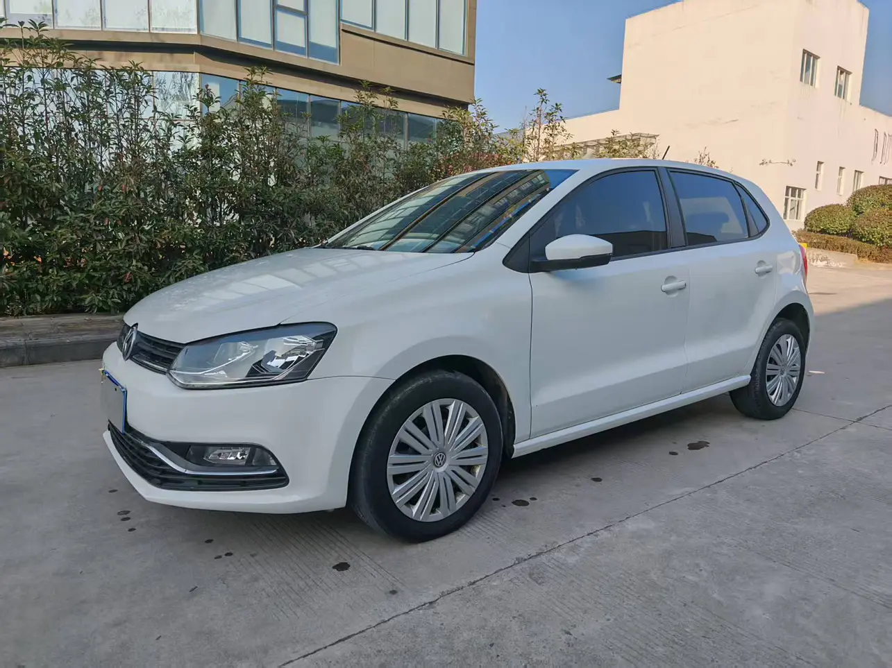 Volkswagen Polo  из Китая