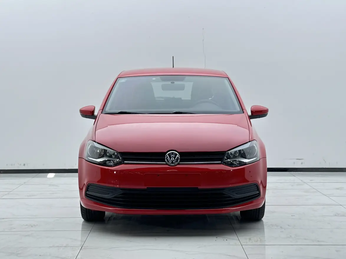 Volkswagen Polo  из Китая