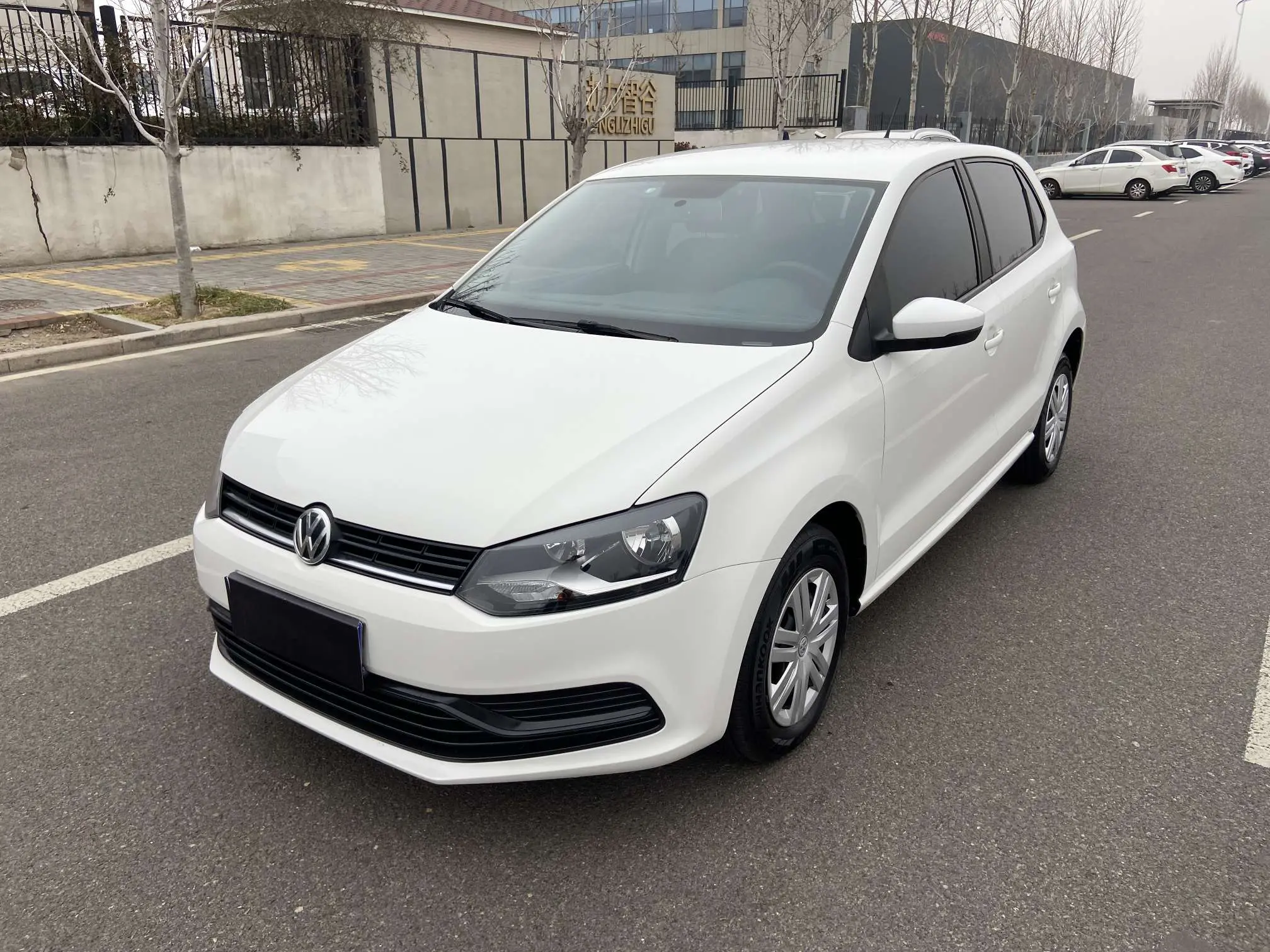 Volkswagen Polo  из Китая